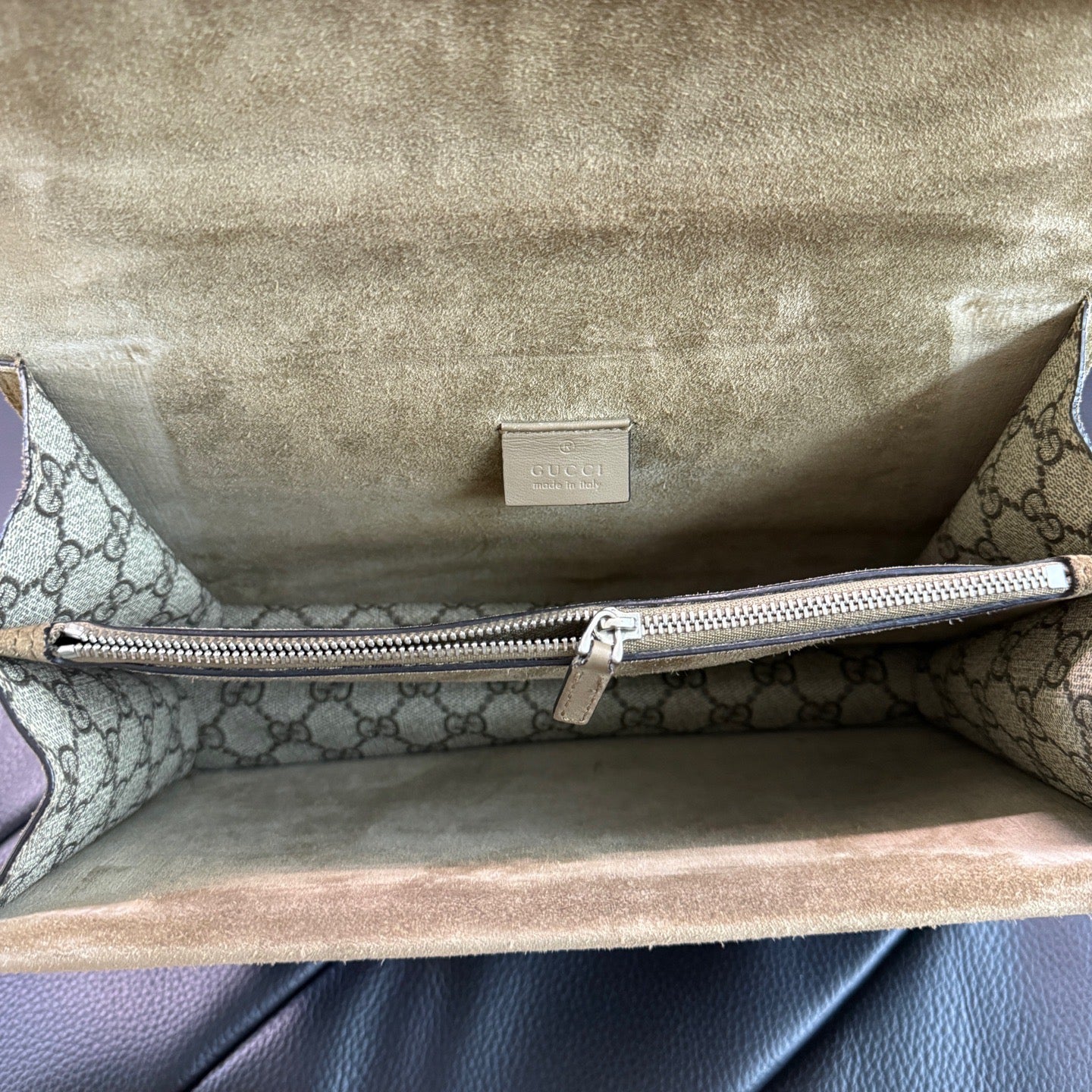 Gucci - Dionysus Medium - GG Supreme canvas with suede trim - Multicolour (Beige/Brown with Green Suede) - (medium)