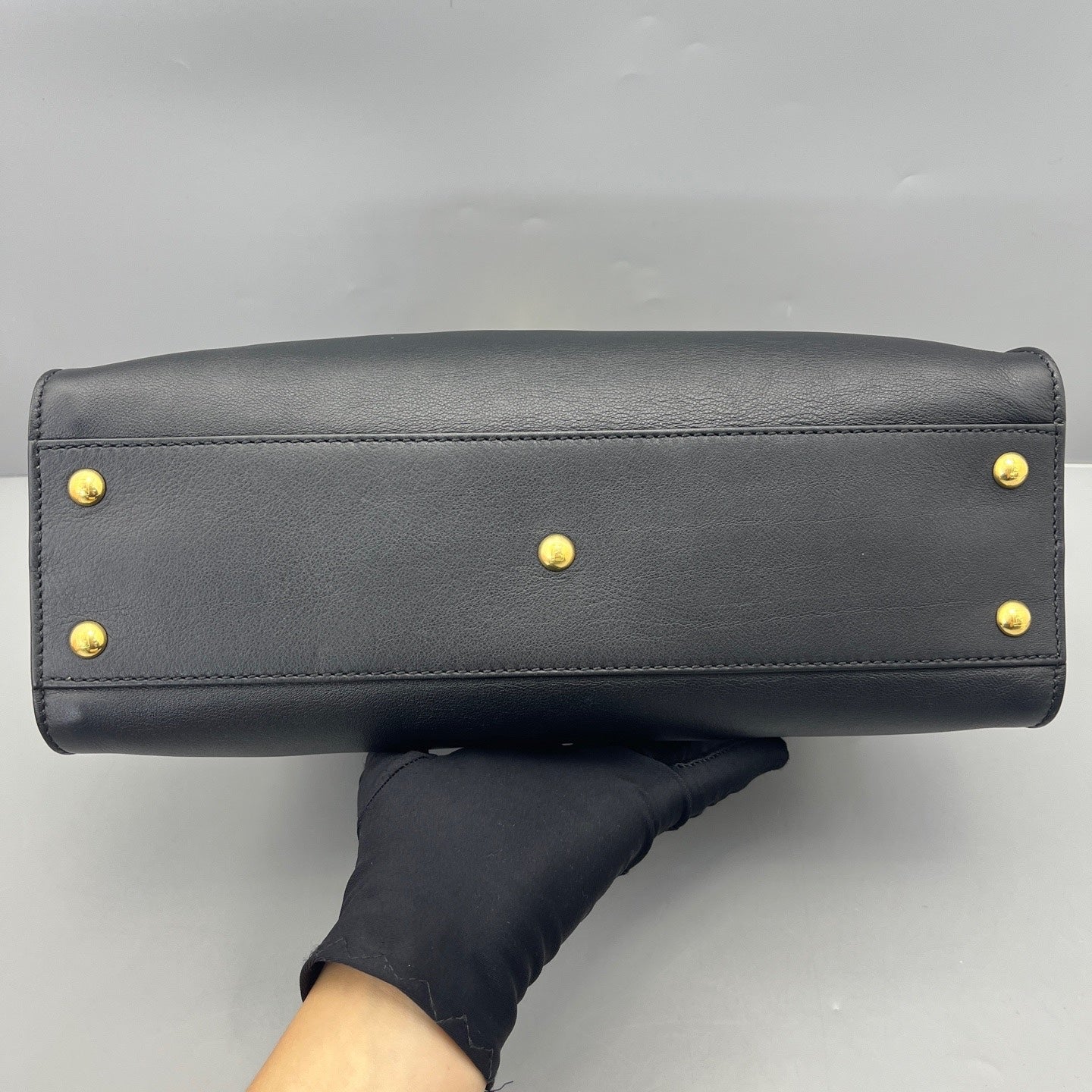 Fendi - Peekaboo Medium - Leather - Black - (Medium)