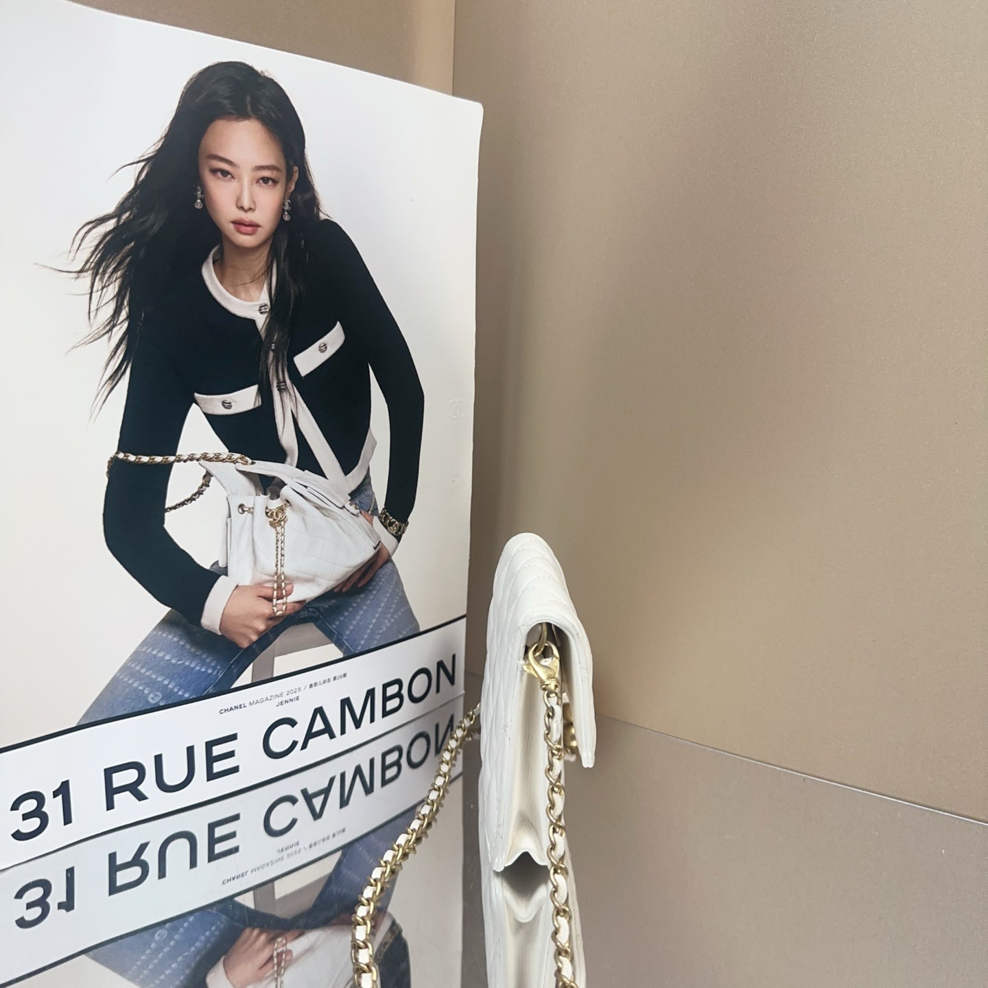 Chanel - Mini Flap Bag with Gold Ball Charm - Lambskin leather - White - (mini)