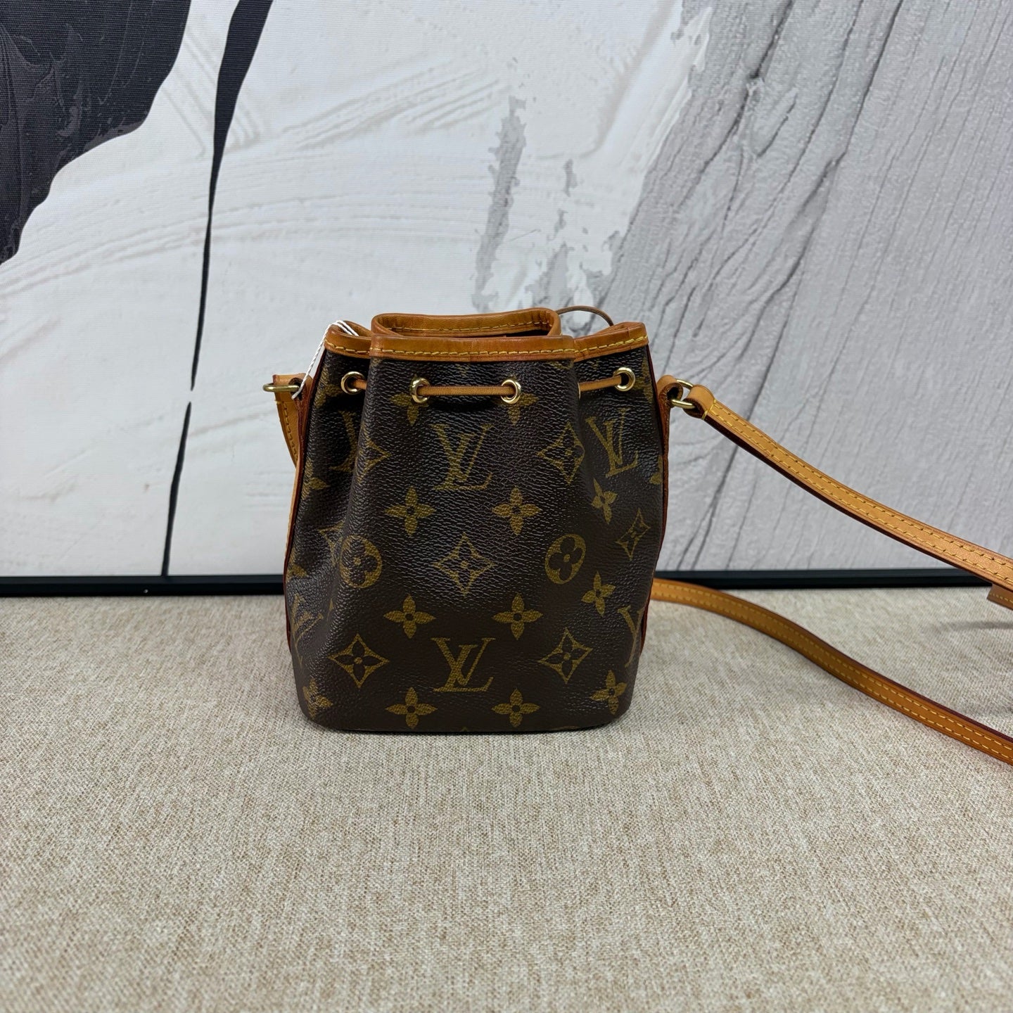 Louis Vuitton - Nano Noé - Coated canvas and Vachetta leather - Brown - (mini)