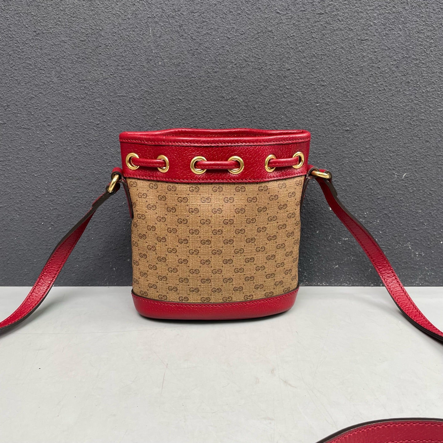 Gucci - Doraemon Collaboration Mini Bucket Bag - Coated canvas and leather - Brown and Red with Multicolour graphic - (mini)