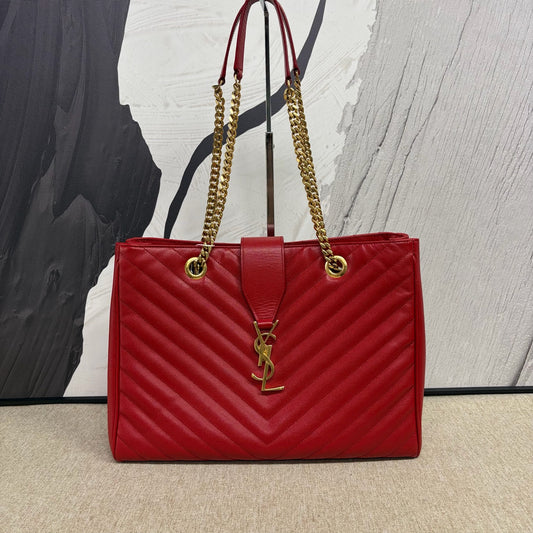 Saint Laurent - Shopping Bag Large with Chevron Quilting - Pebbled leather - Red with Gold-Tone Hardware - (large)