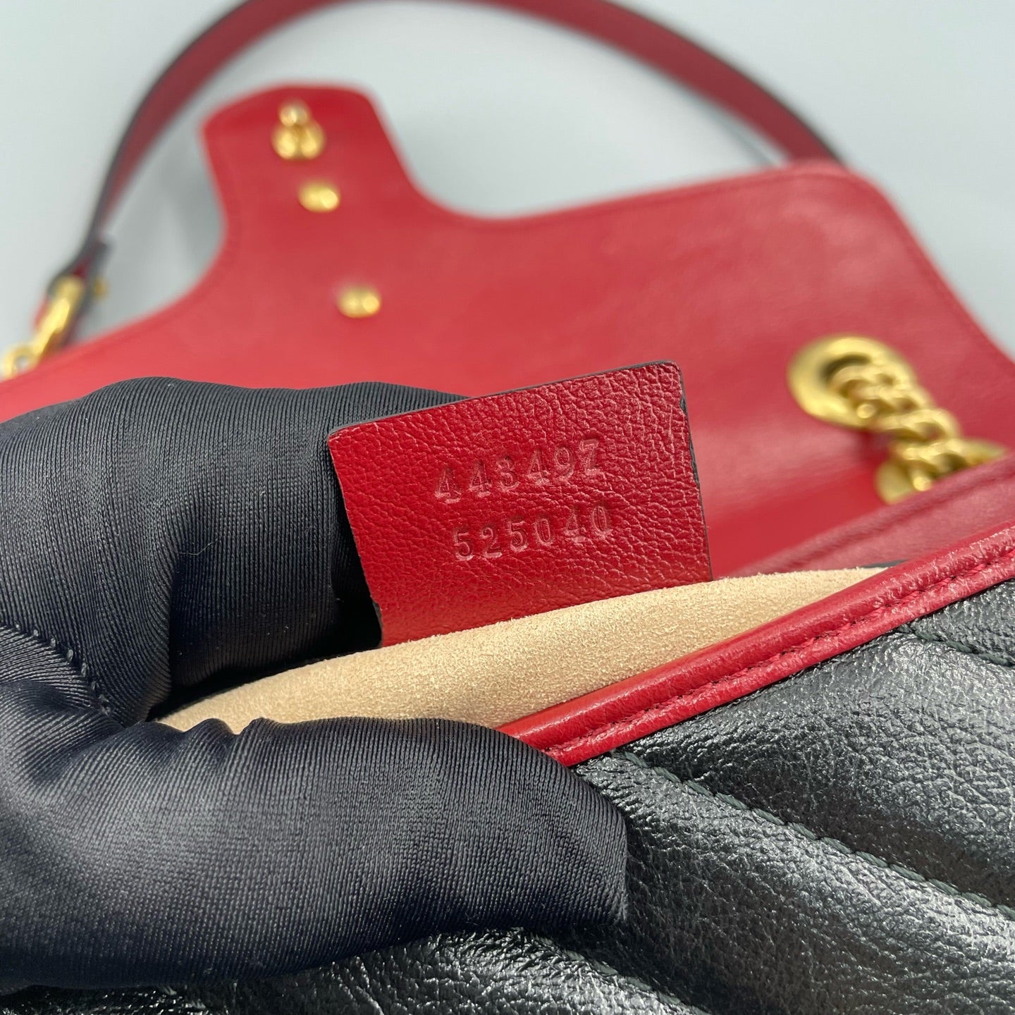 Gucci - GG Marmont Matelassé Shoulder Bag - Leather - Black - (medium)