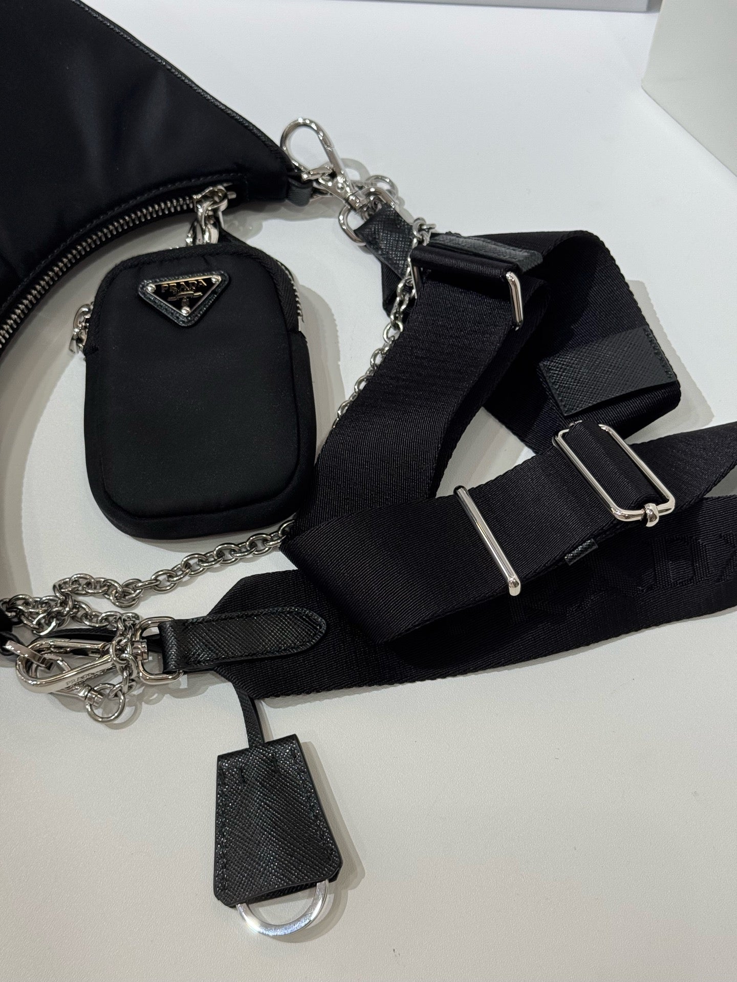Prada - Re-Edition 2005 Shoulder Bag - Nylon - Black - (mini)