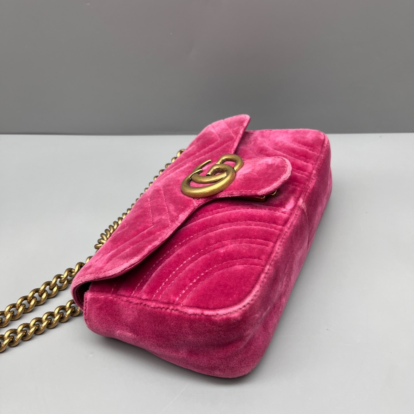 Gucci - GG Marmont Matelassé Small Chain Shoulder Bag - Velvet - Pink - (Small)