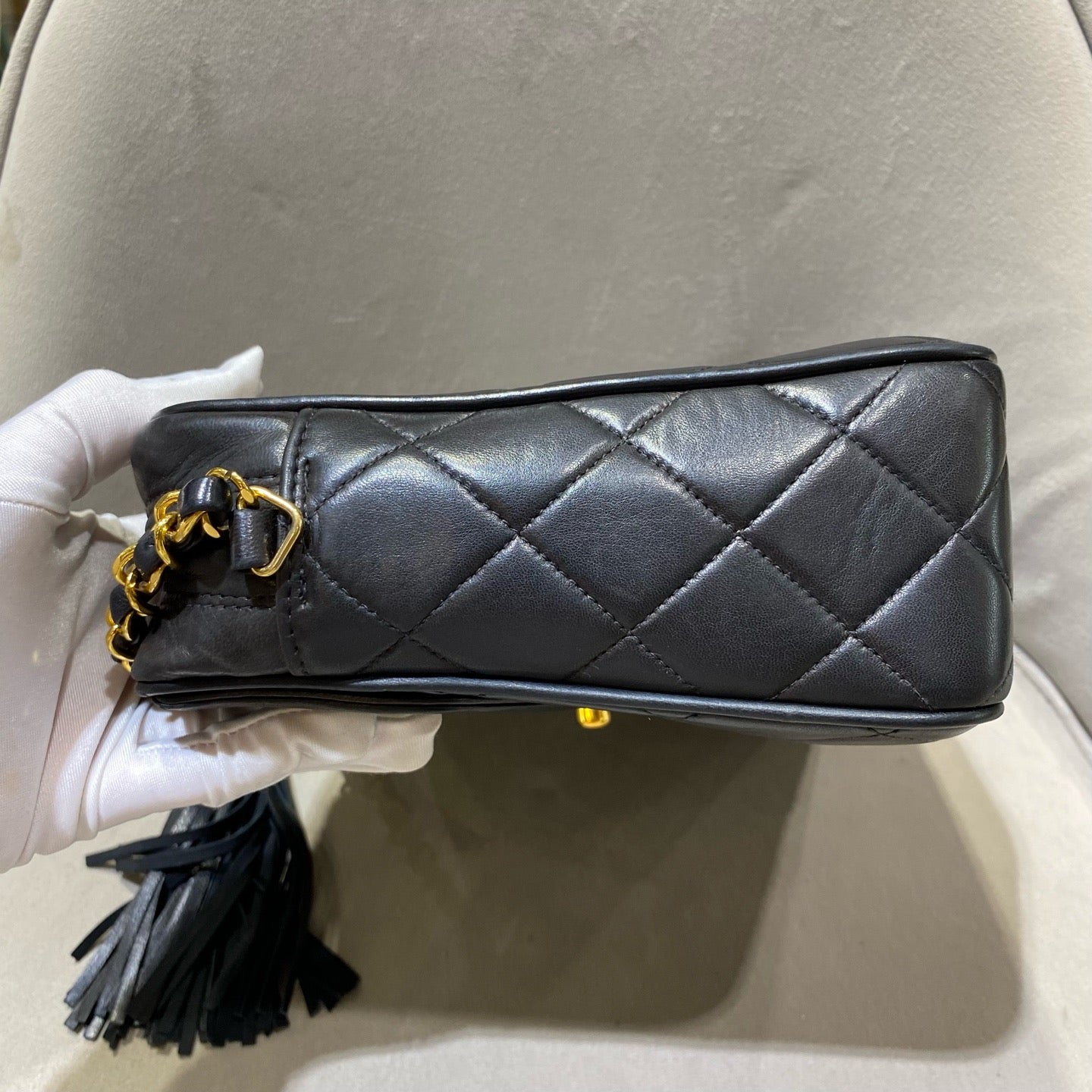 Chanel - Vintage Tassel Camera Bag - Lambskin leather - Black - (Small)