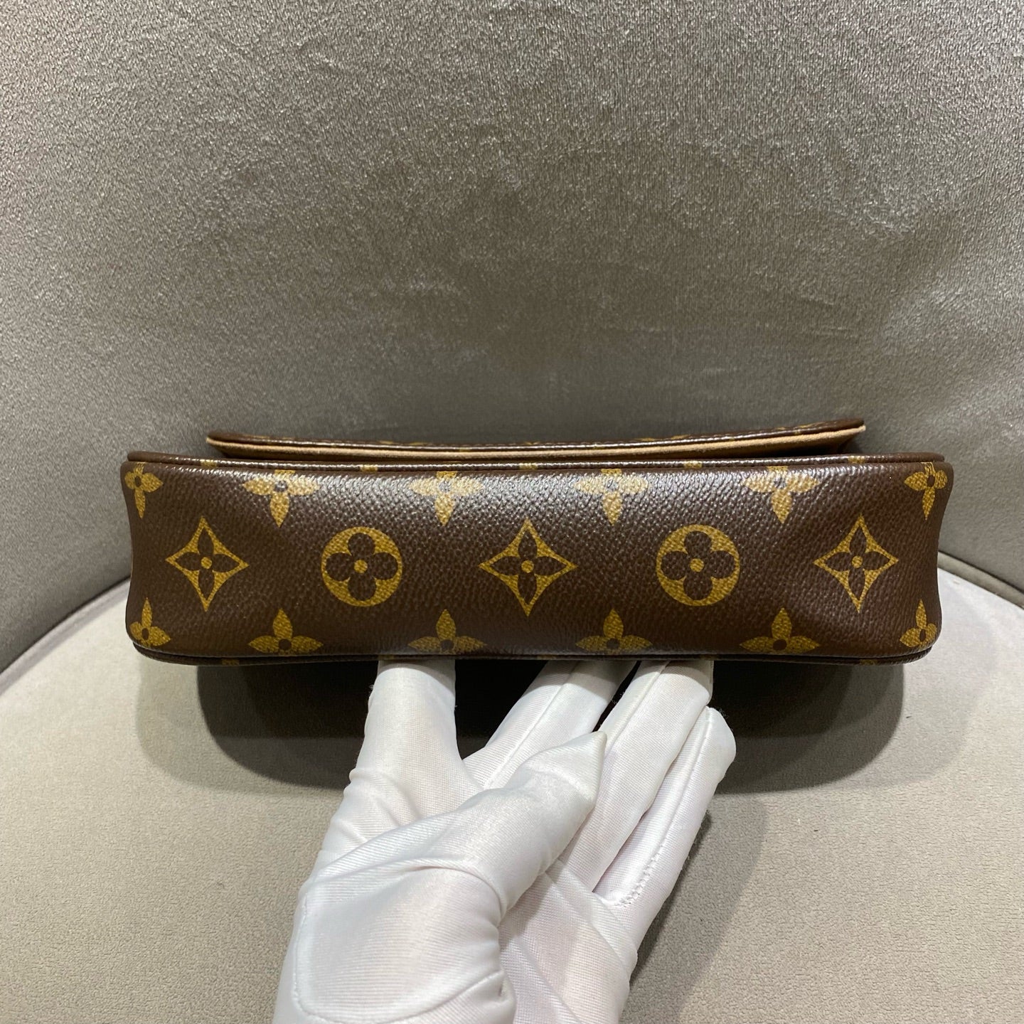 Louis Vuitton - Ivy - Monogram coated canvas with Vachetta leather trim - Brown - (mini)