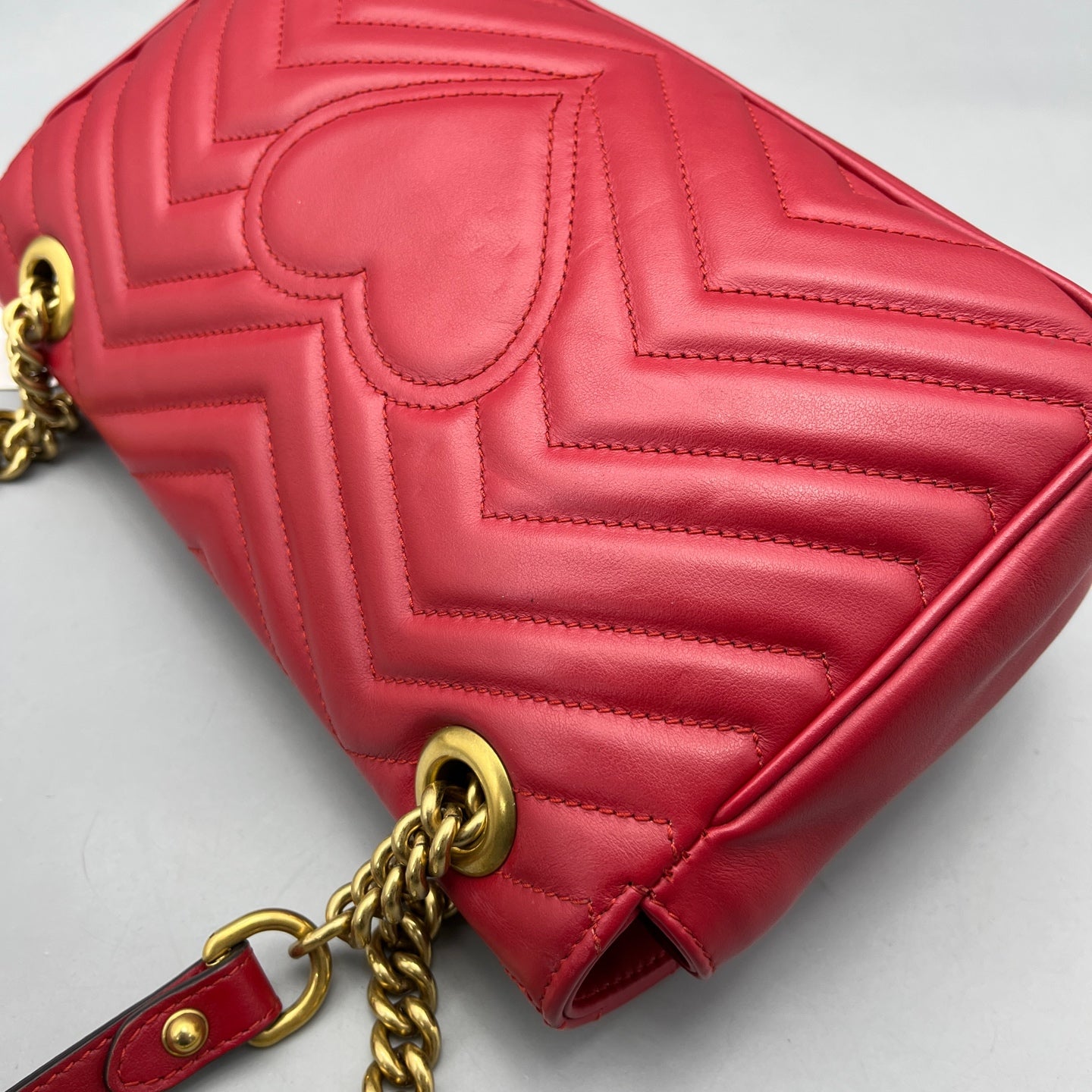 Gucci - GG Marmont Small Matelassé Shoulder Bag - Leather - Red - (Small)