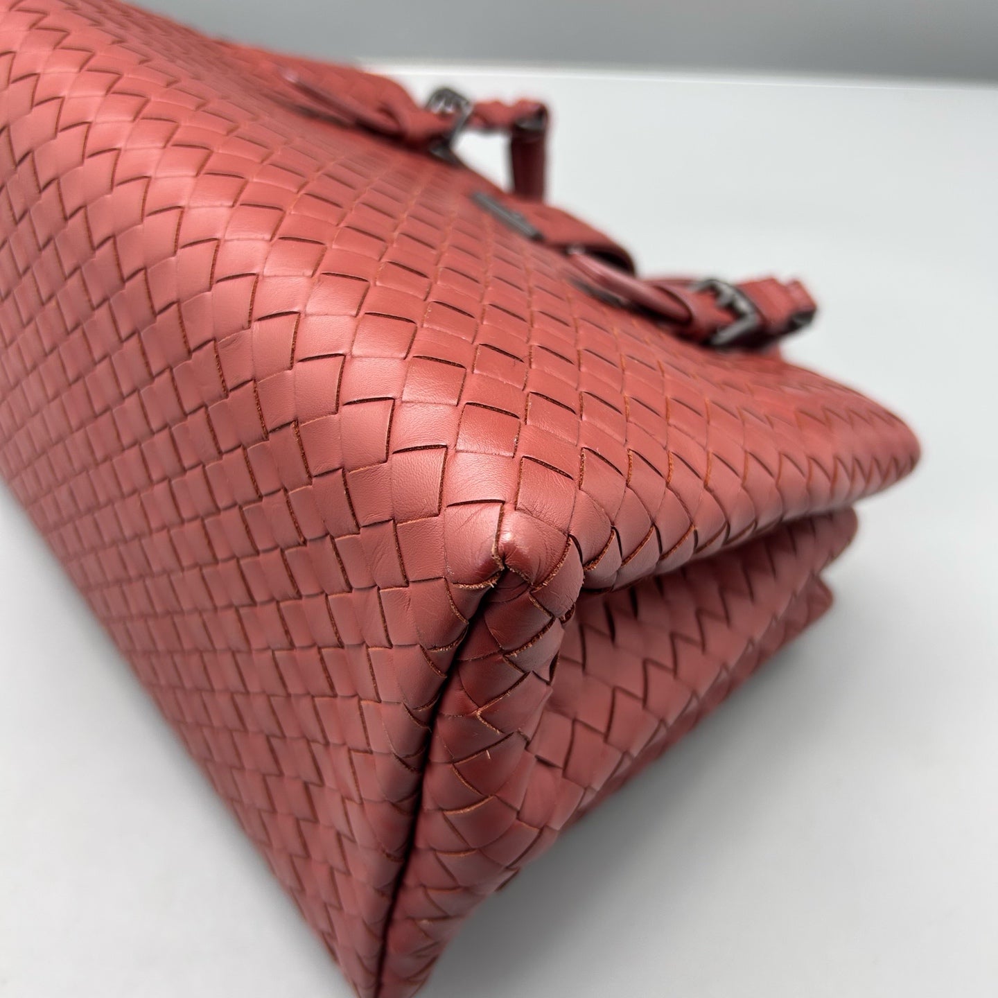 Bottega Veneta - Roma - Leather - Red - (medium)