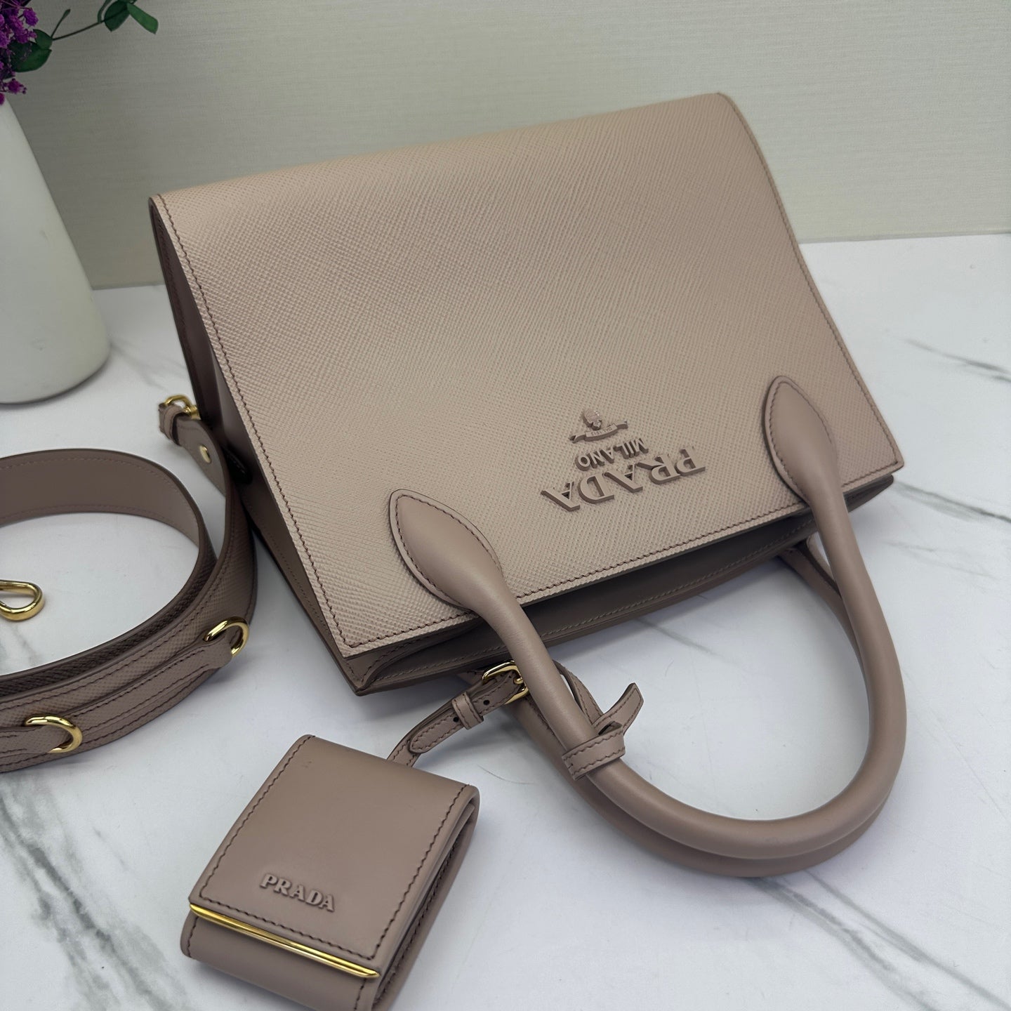 Prada - Monochrome - Saffiano leather - Beige - (Medium)