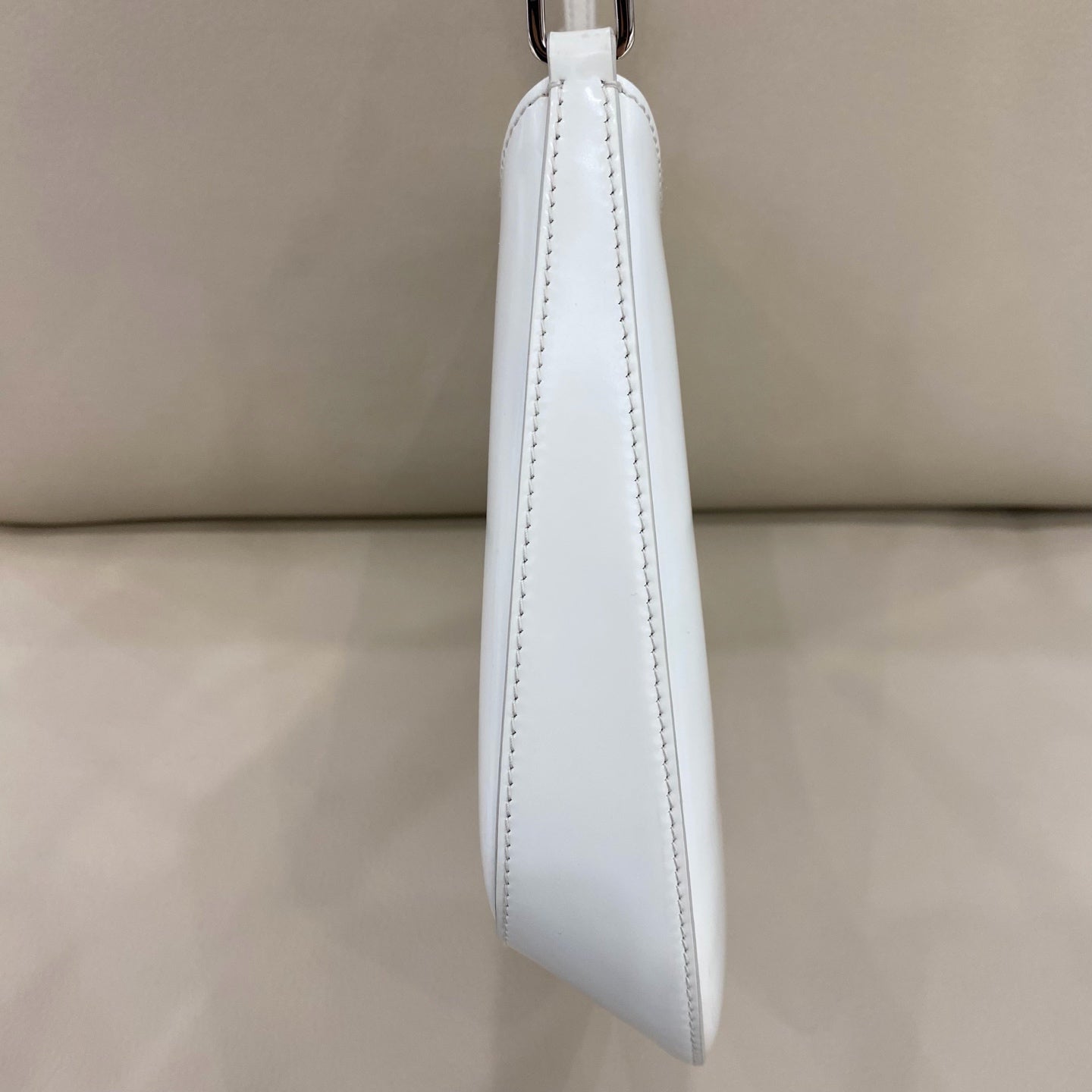 Prada - Cleo Hobo - Patent leather - White - (medium)