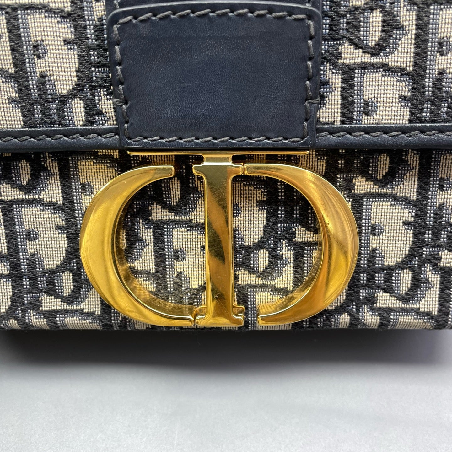 Dior - 30 Montaigne Mini Box Bag Oblique - Dior Oblique jacquard canvas with leather trim - Blue - (mini)