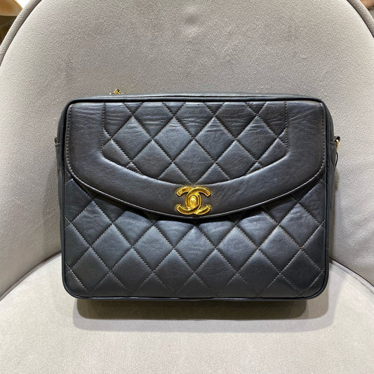 Chanel - Vintage Tassel Camera Bag - Lambskin leather - Black - (Small)