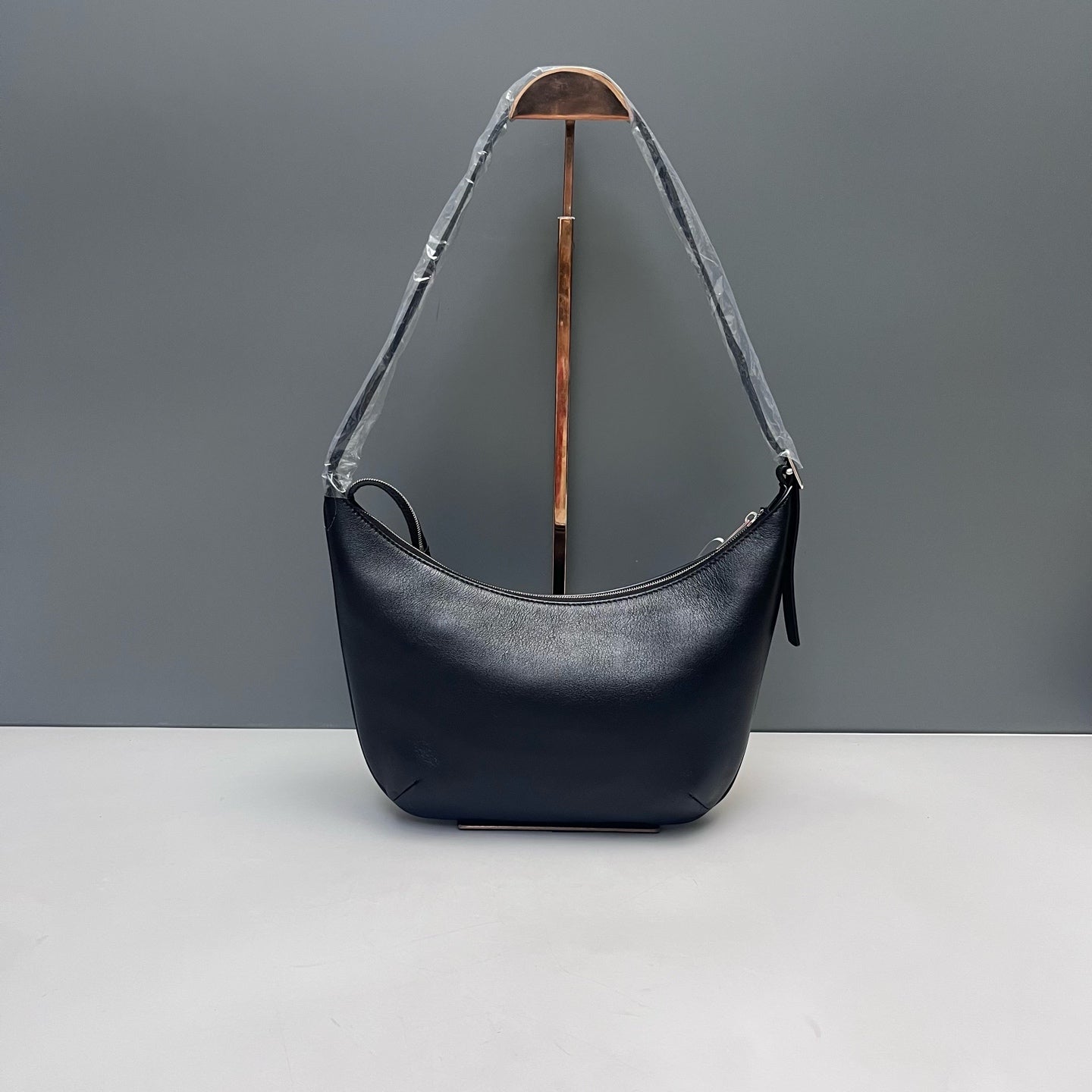 Balenciaga - Mary Shoulder Bag - Leather - Black - (small)