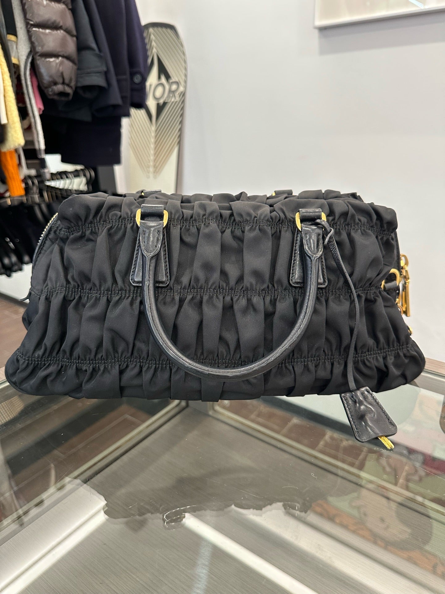 Prada - Gaufre Tessuto Tote B1407L - Polyamide nylon with Saffiano leather trim - Black with gold-tone hardware - (Medium)