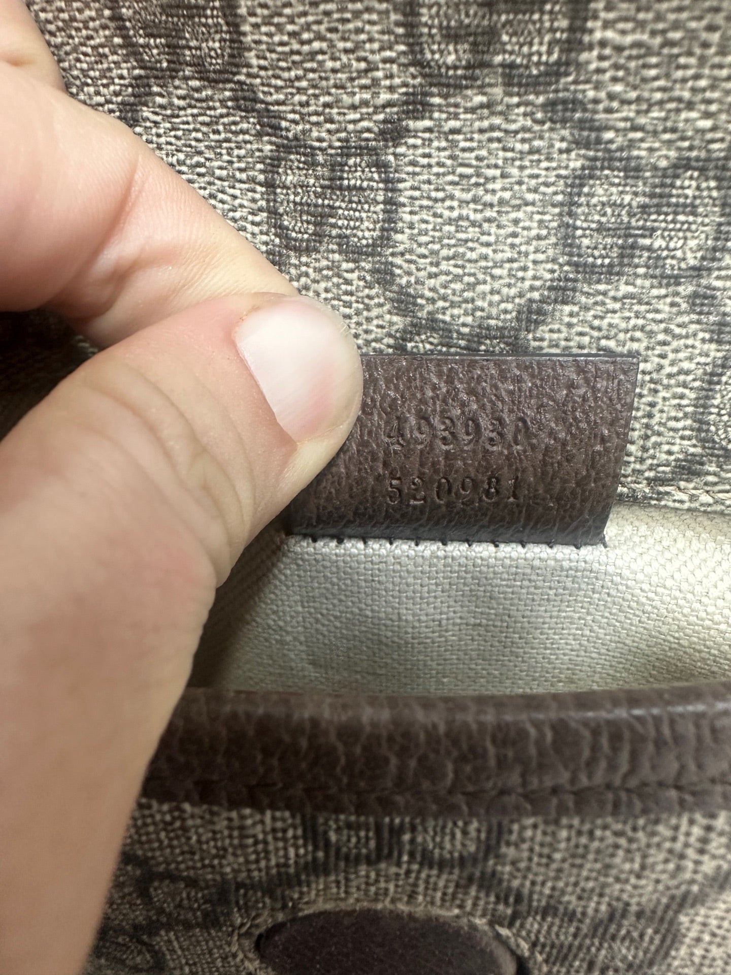 Gucci - Dionysus GG Supreme Tiger Head Belt Bag - GG Supreme canvas with leather trim - Beige - (small)