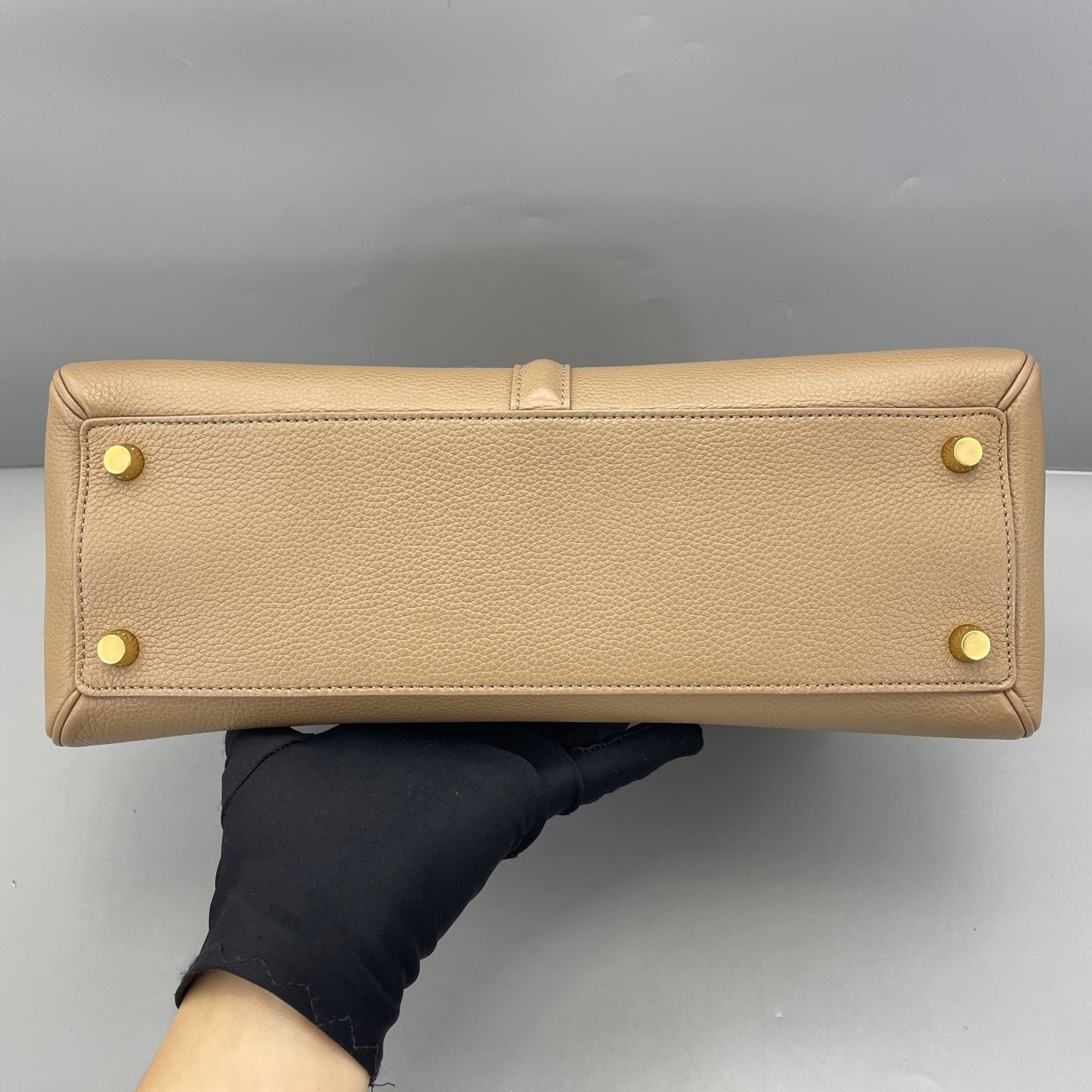 Celine - Soft 16 Handbag - Grained leather - Beige - (medium)