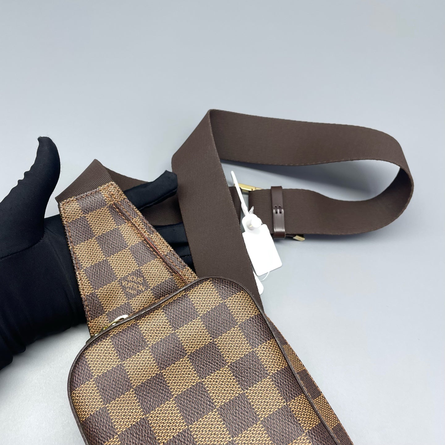 Louis Vuitton - Chest Bag - Damier Ebene coated canvas - Brown - (small)