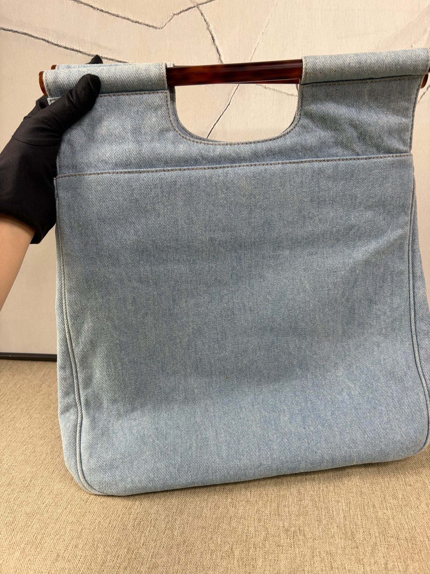 Chanel - Vintage Denim Tortoiseshell Handle Tote Bag - Denim - Jeans - Blue - (medium)