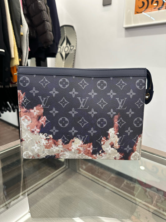 Louis Vuitton - Bonfire Series Pouch M82825 - Monogram coated canvas with leather trim - Navy - (Small)
