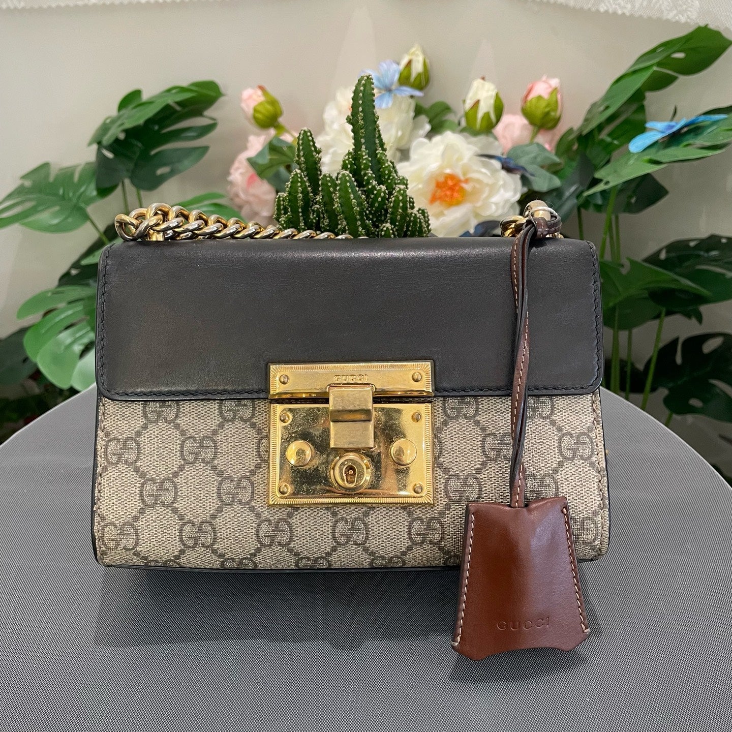 Gucci - Padlock Small Shoulder Bag - GG Supreme canvas with leather trim - Beige and Ebony with Black and Brown accents - (small)