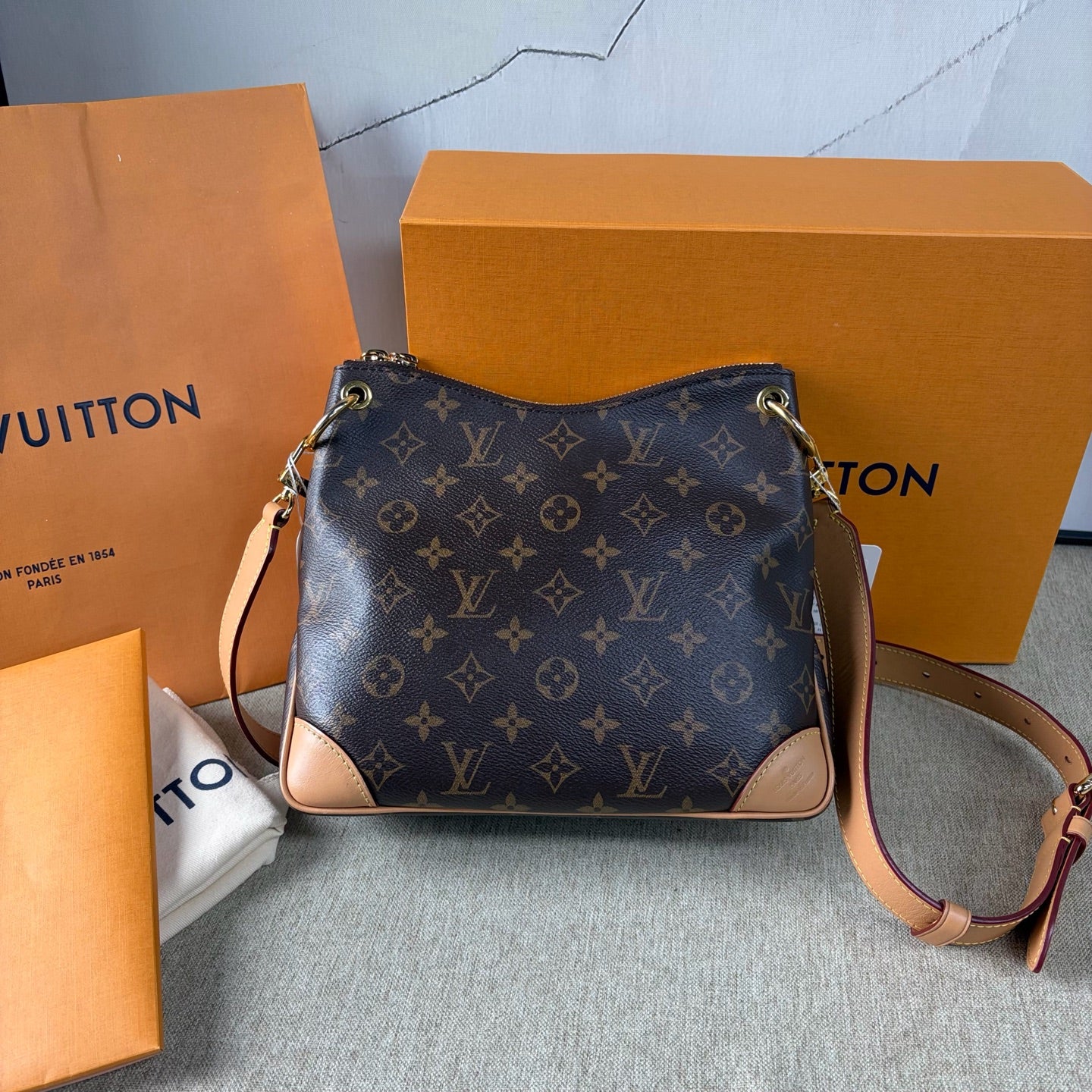 Louis Vuitton - Odeon PM - Monogram coated canvas with natural cowhide leather trim - Brown - (Small)
