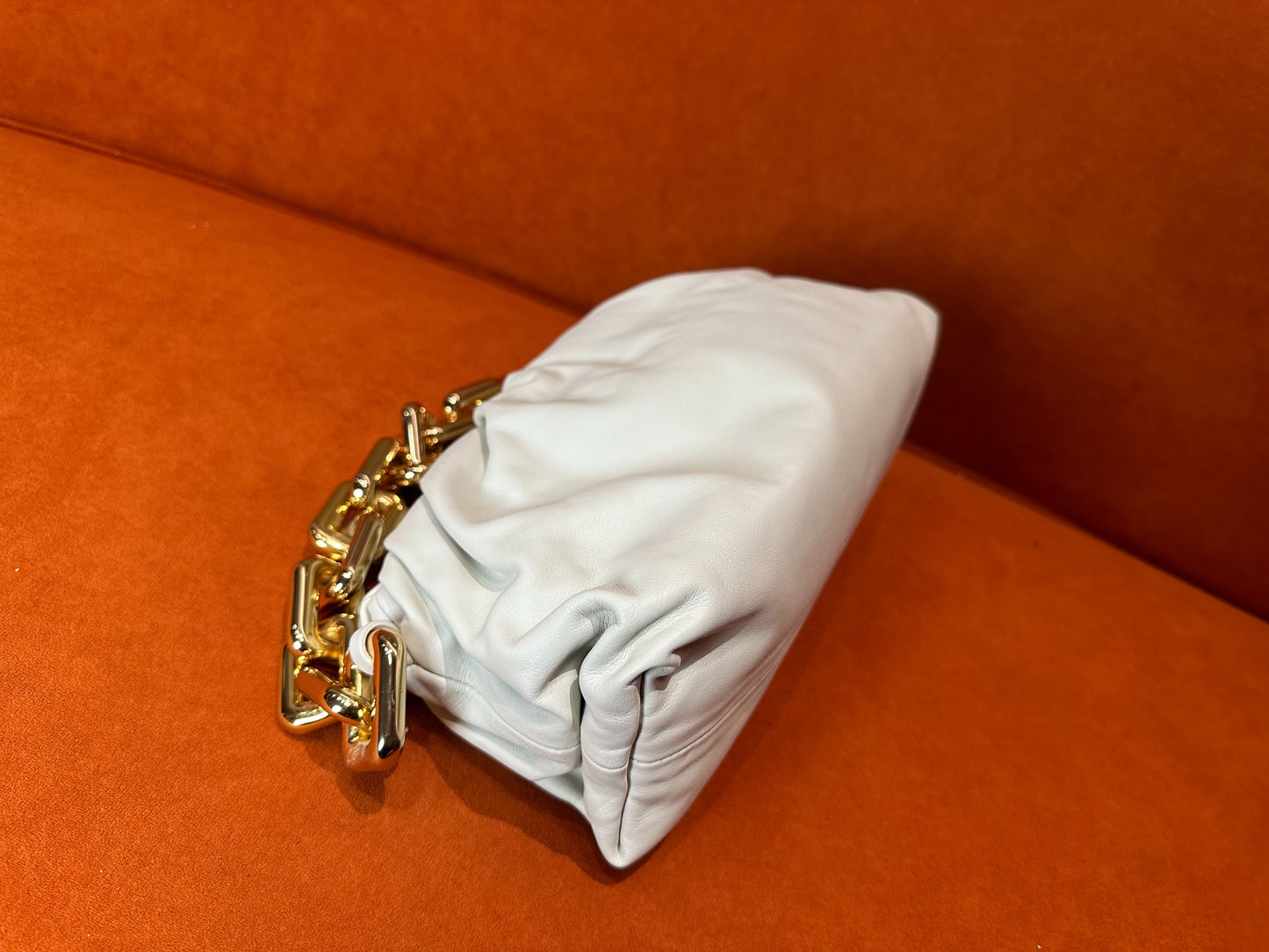 Bottega Veneta - The Chain Pouch - Leather - White - (medium)