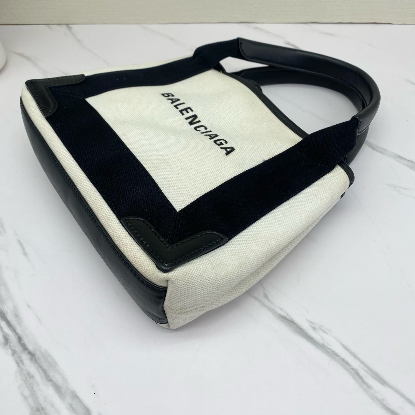 Balenciaga - Navy Cabas XXS - Canvas and Leather - White with Black accents - (small)