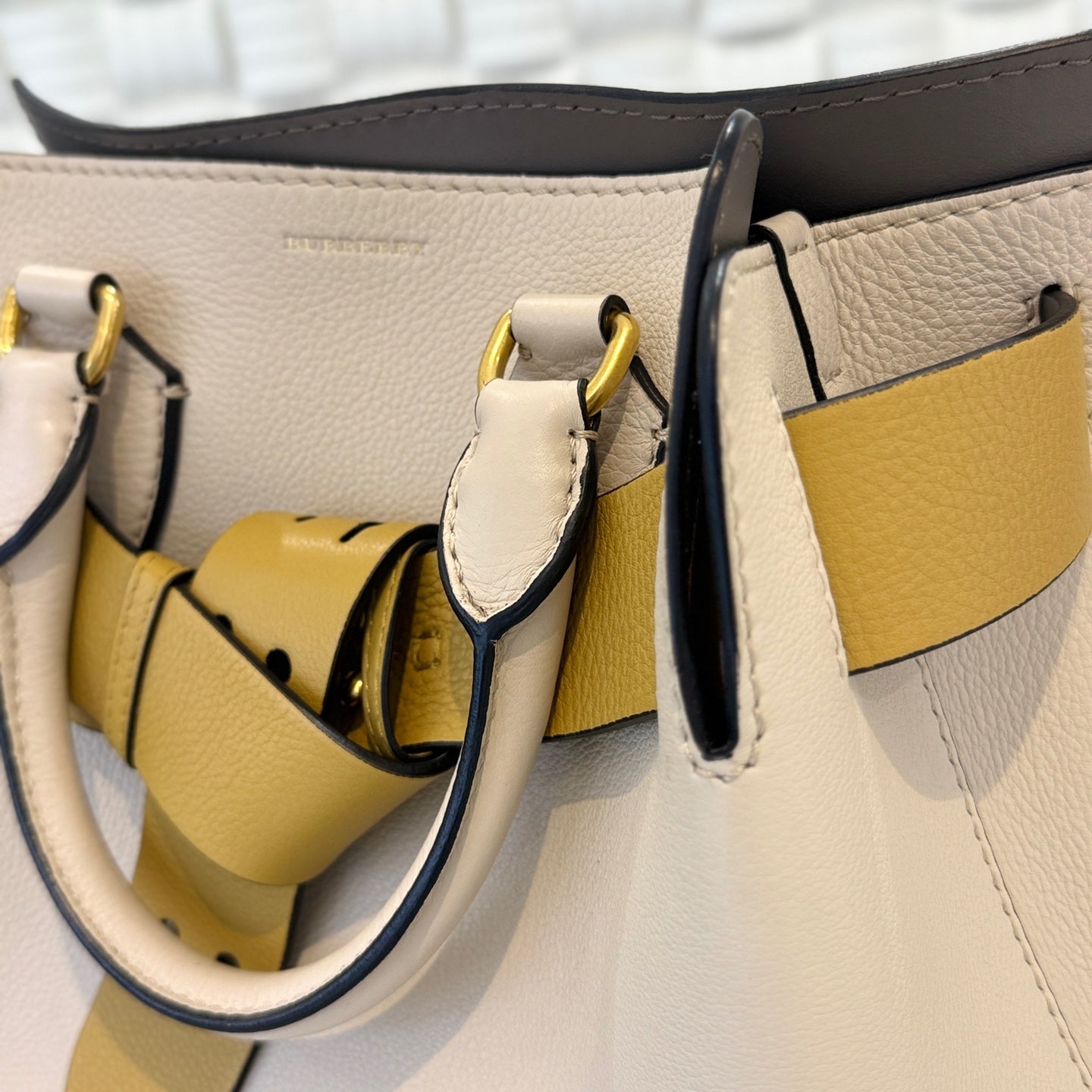 Burberry - The Belt Bag - Leather - Beige - (medium)