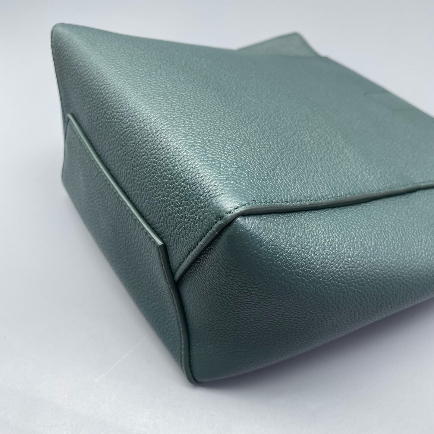 Celine - Small Bucket Bag - Leather - Green - (small)