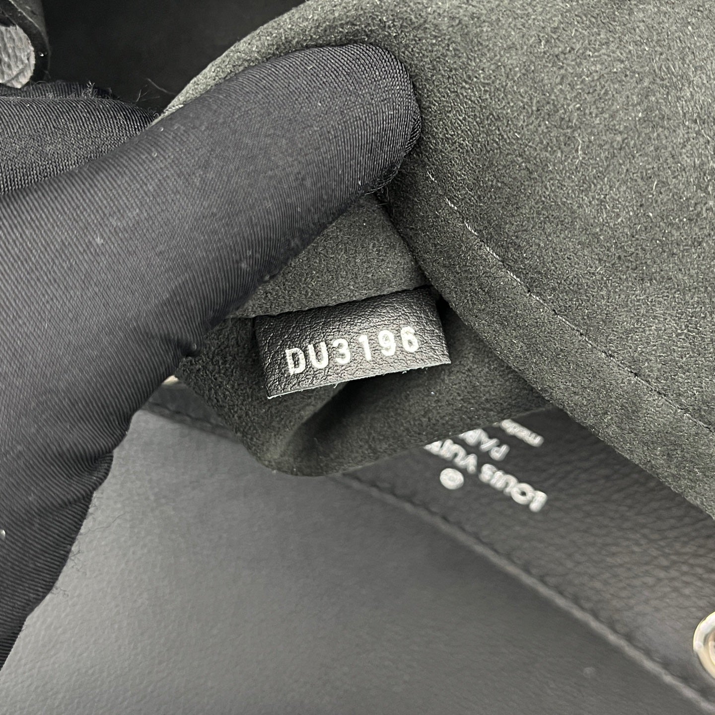 Louis Vuitton - Lockme Backpack - Leather - Black - (small)
