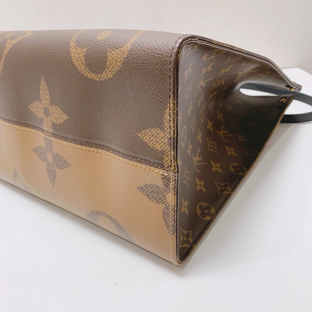 Louis Vuitton - OnTheGo GM - Monogram coated canvas with leather trim - Brown - (Large)