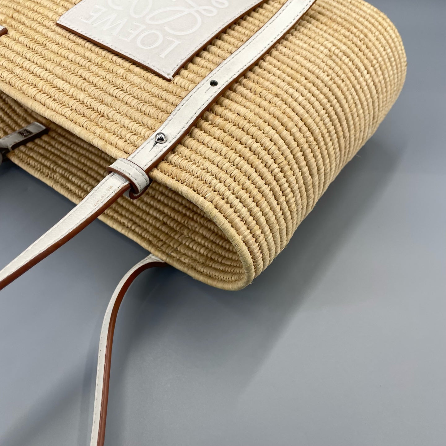 Loewe - Basket Bag - Wicker and Leather - Beige - (small)