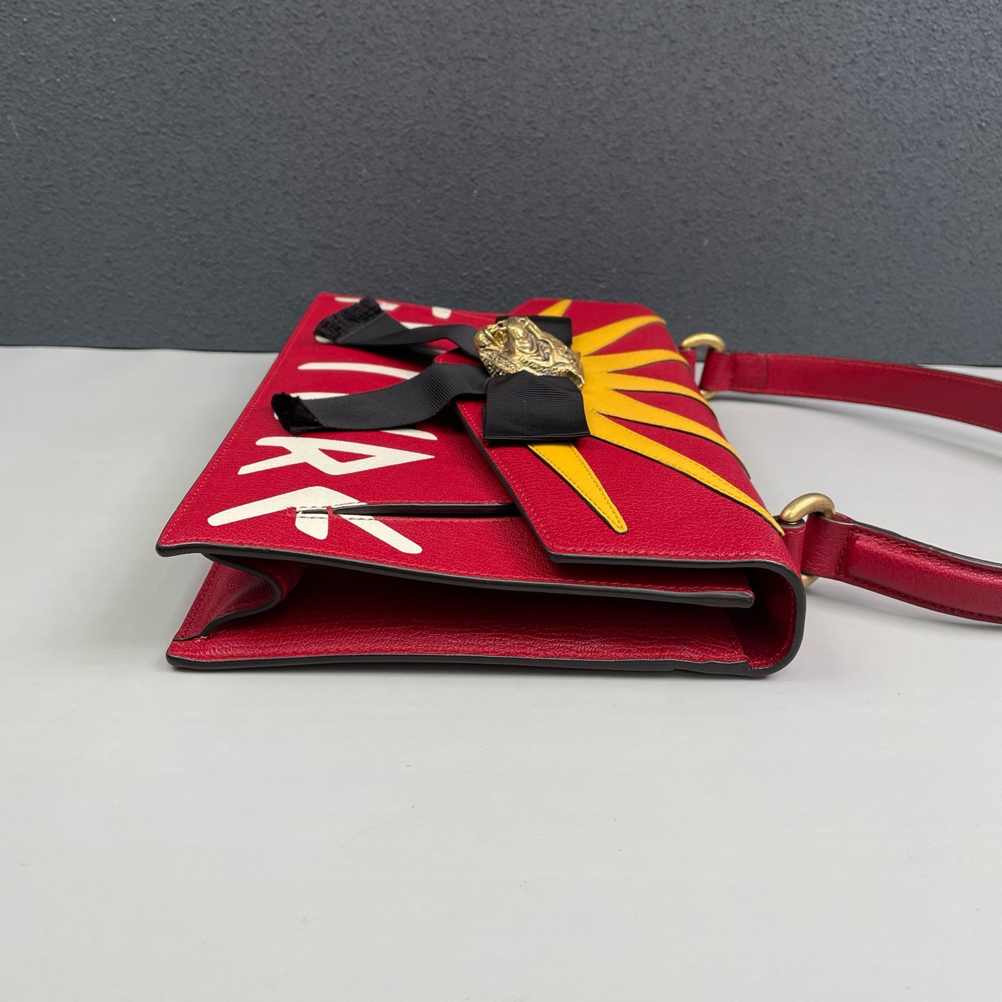 Gucci - Tiger Head Flap Bag with Graffiti and Bow - Leather - Red - (small)
