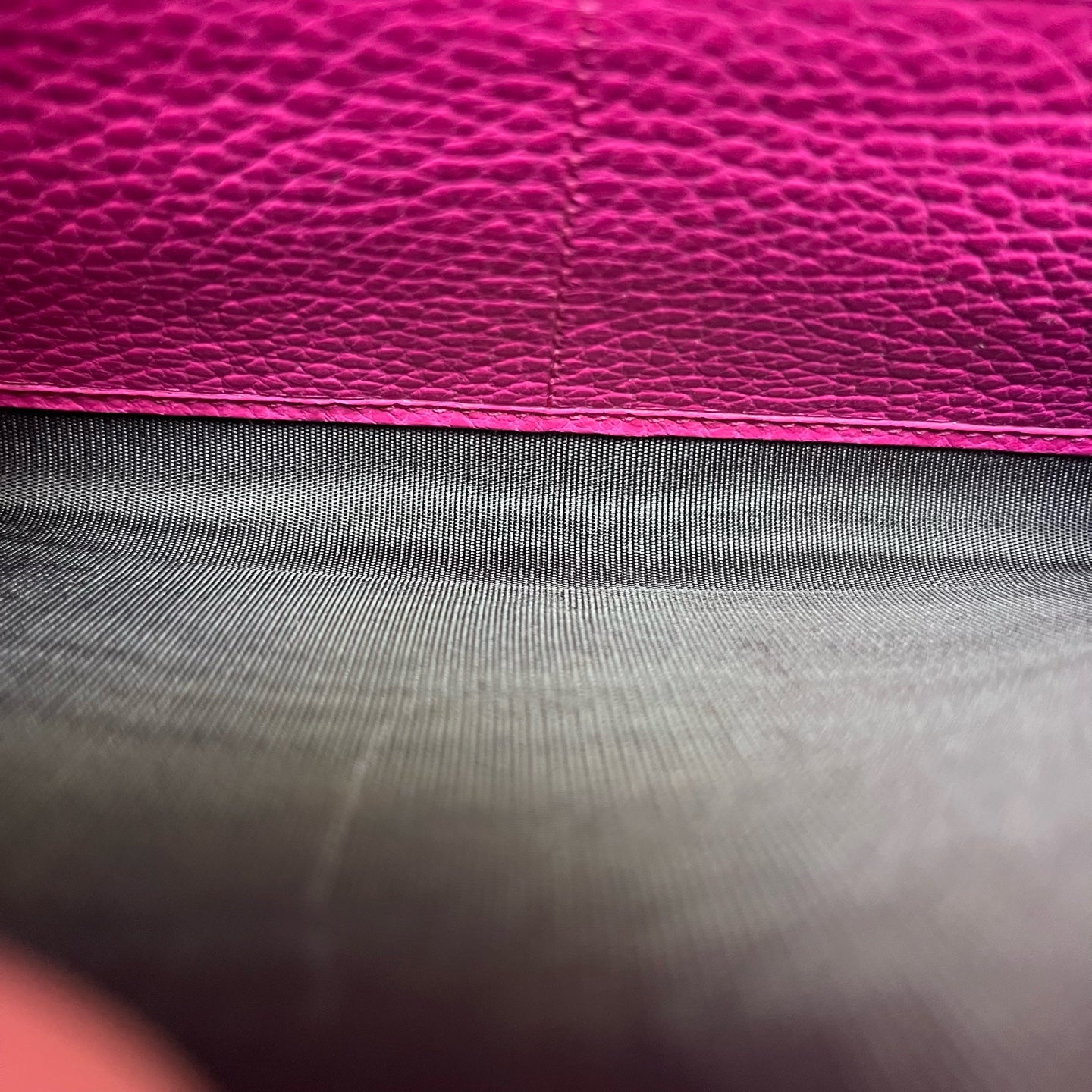 Gucci - Dionysus Wallet on Chain (WOC) with Crystal Buckle - Grained leather - Hot Pink with Aged Silver-Tone Hardware - (mini)