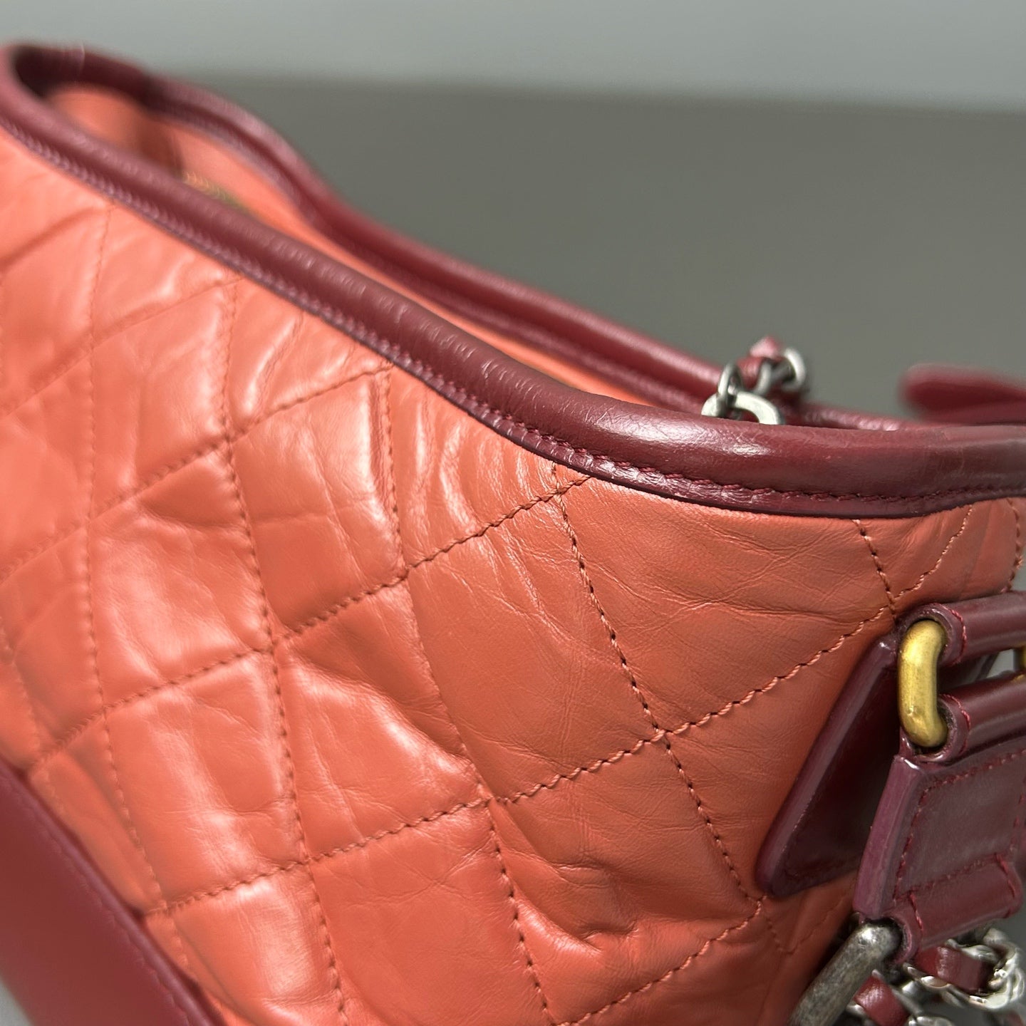 Chanel - Gabrielle Hobo Bag - Aged calfskin leather - Dusty Rose Pink and Burgundy with Mixed-Tone Hardware - (Small)