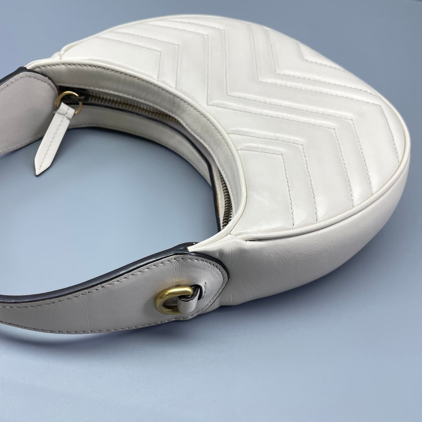 Gucci - GG Marmont Crescent Shoulder Bag - Leather - White - (Small)