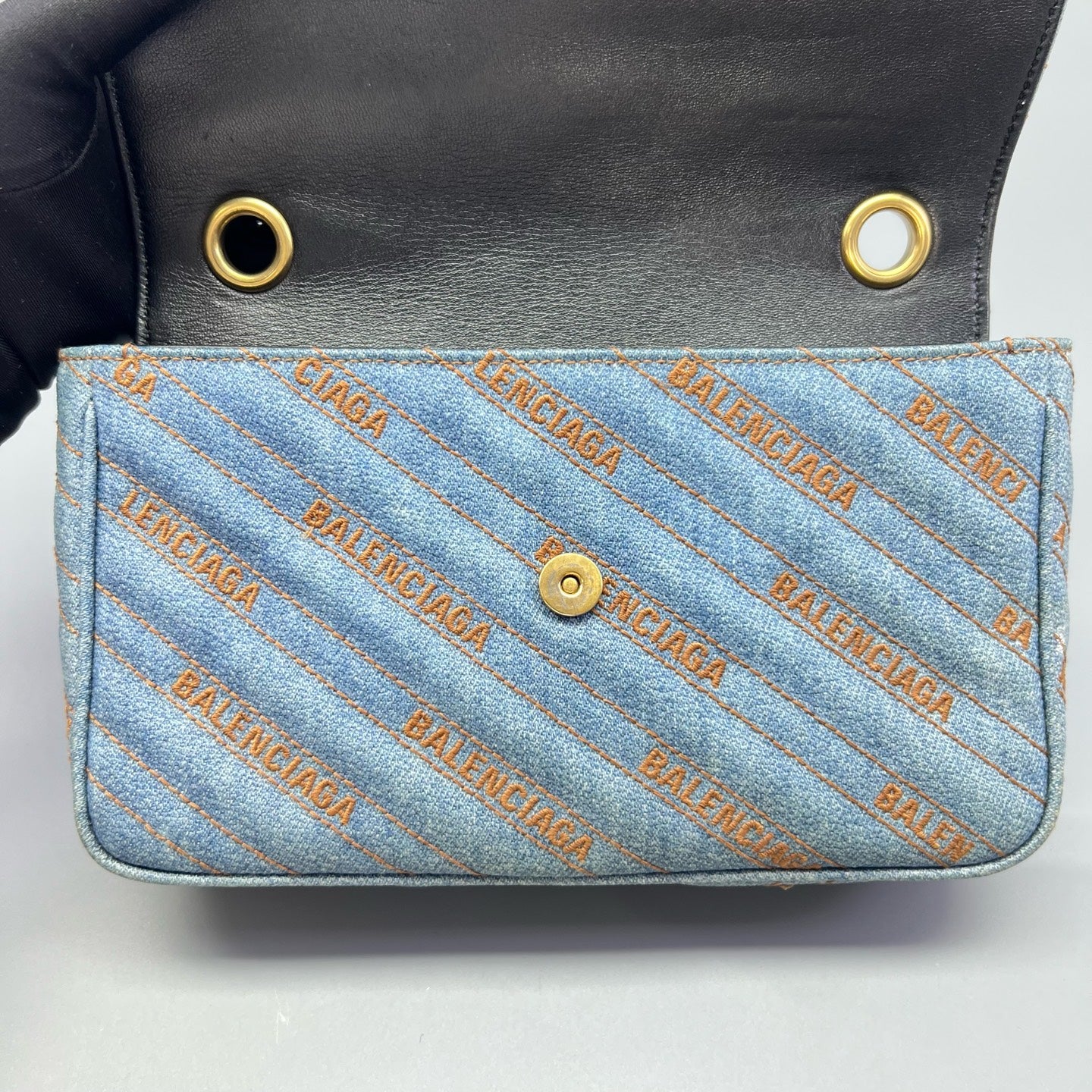 Balenciaga - BB Monogram Shoulder Bag L6681 - Denim with leather trim - Blue - (small)