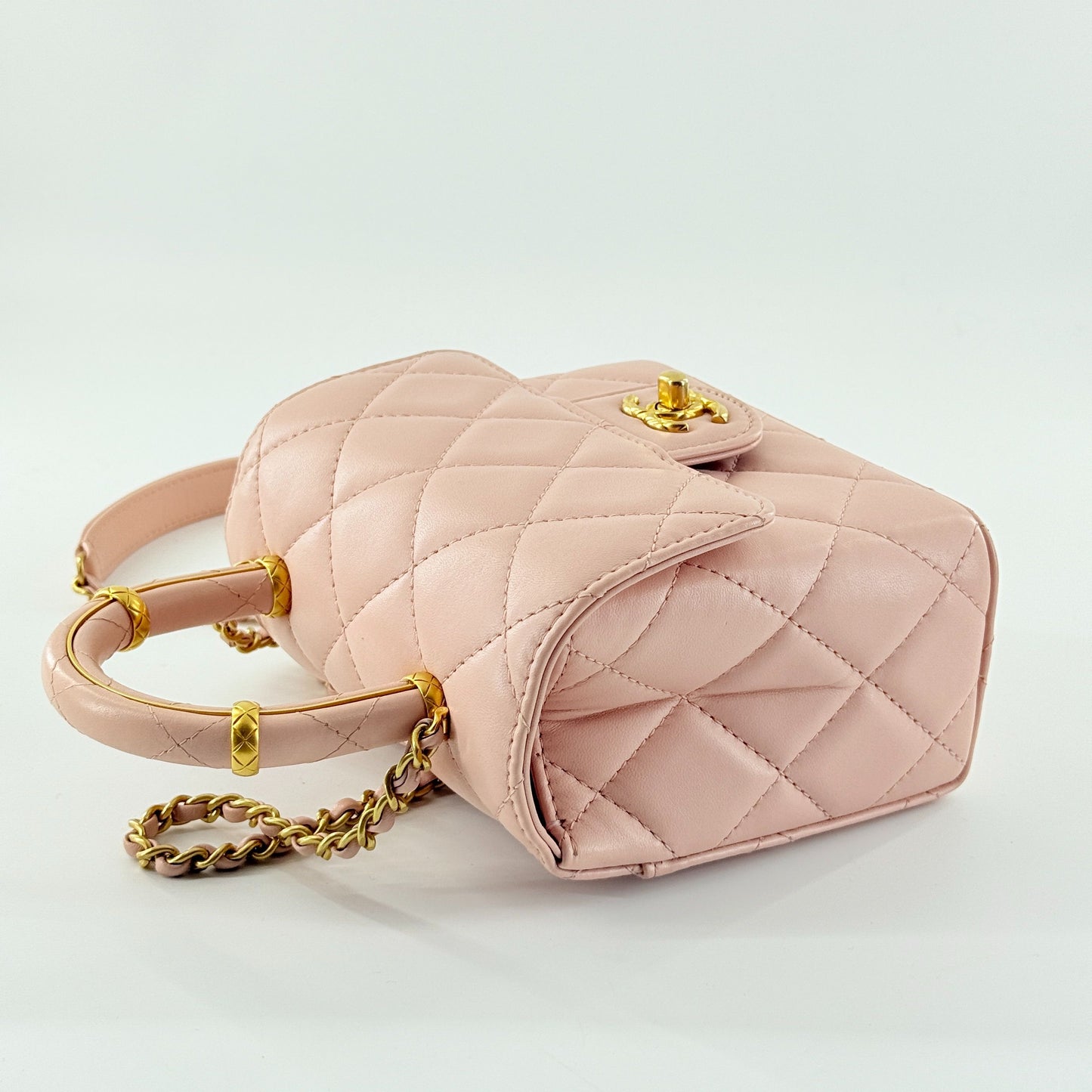 Chanel - 23S Mini Top Handle Flap Bag - Lambskin leather - Pink - (Mini)