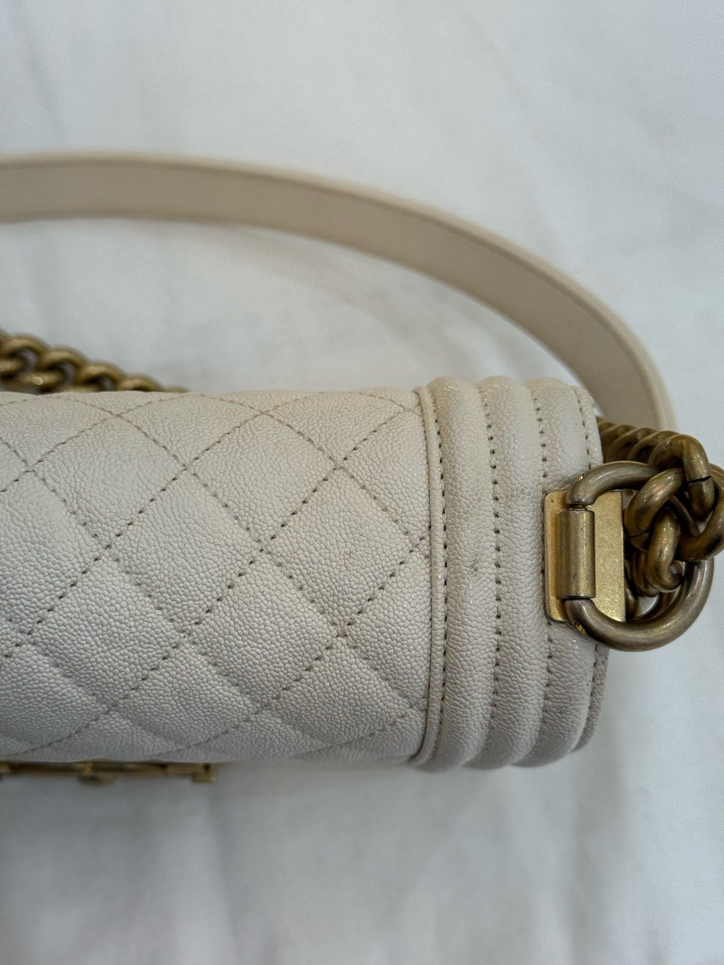 Chanel - Le Boy Small - Caviar leather - White - (Small)