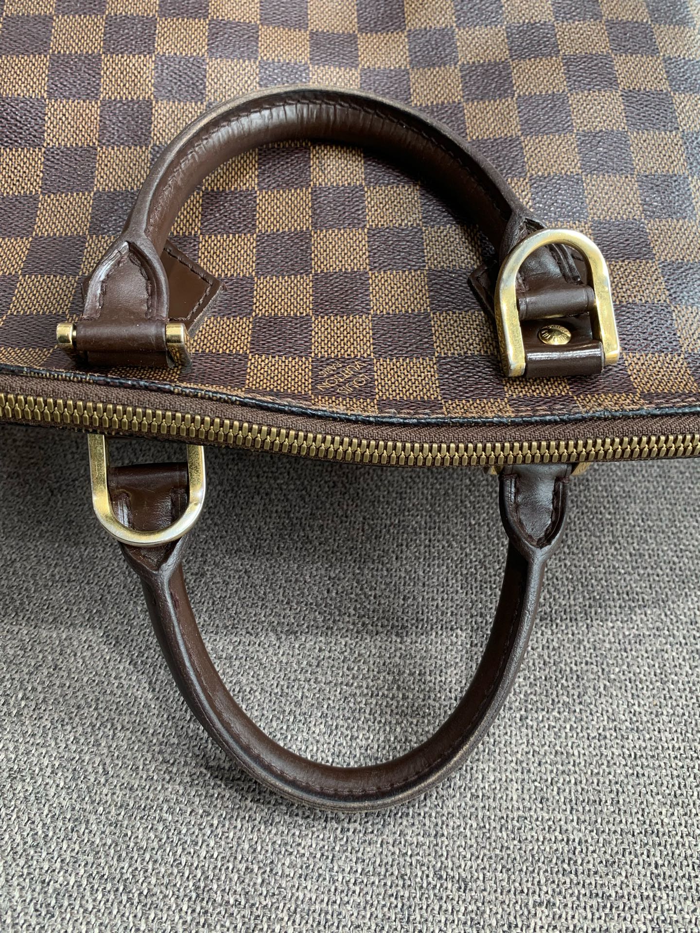 Louis Vuitton - Alma PM - Damier Ebene coated canvas with smooth leather trim - Brown - (Medium)