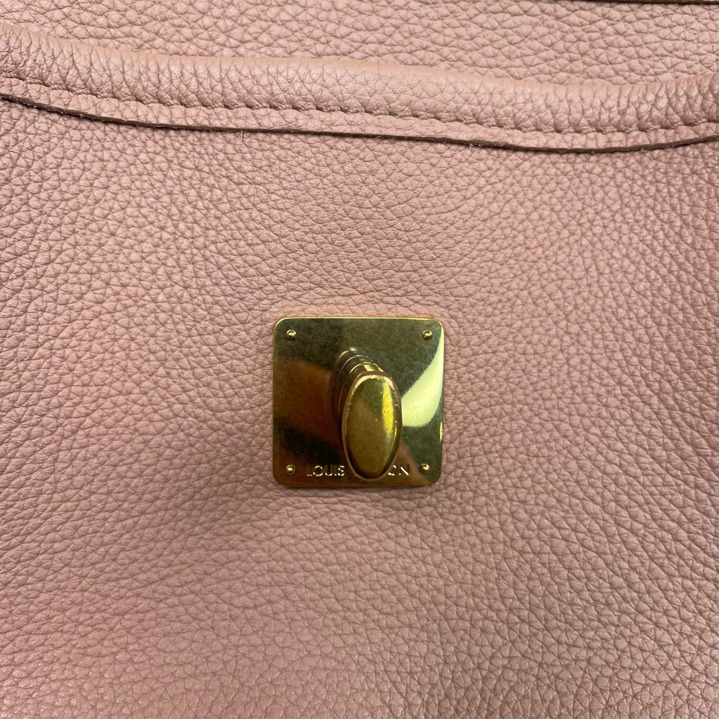 Louis Vuitton - Lockme Chain - Grained calfskin leather - Pink - (Small)