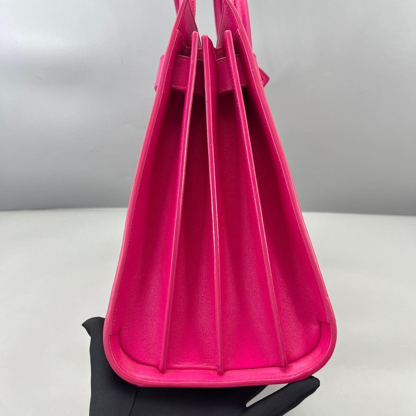 Saint Laurent - Sac de Jour - Leather - Pink - (Medium)