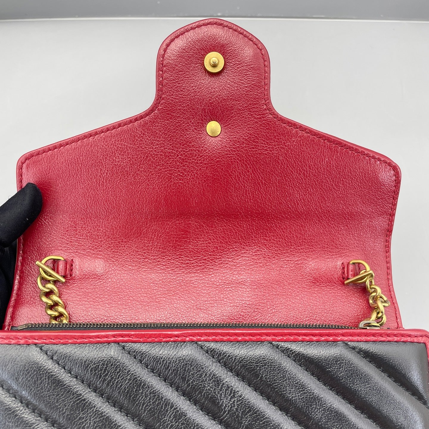 Gucci - Marmont Wallet on Chain (WOC) - Leather - Black with Red Trim - (mini)