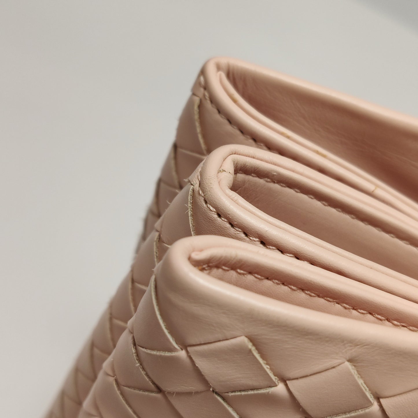 Bottega Veneta - Piazza Top Handle Bag - Lambskin leather - Blush Pink - (Medium)