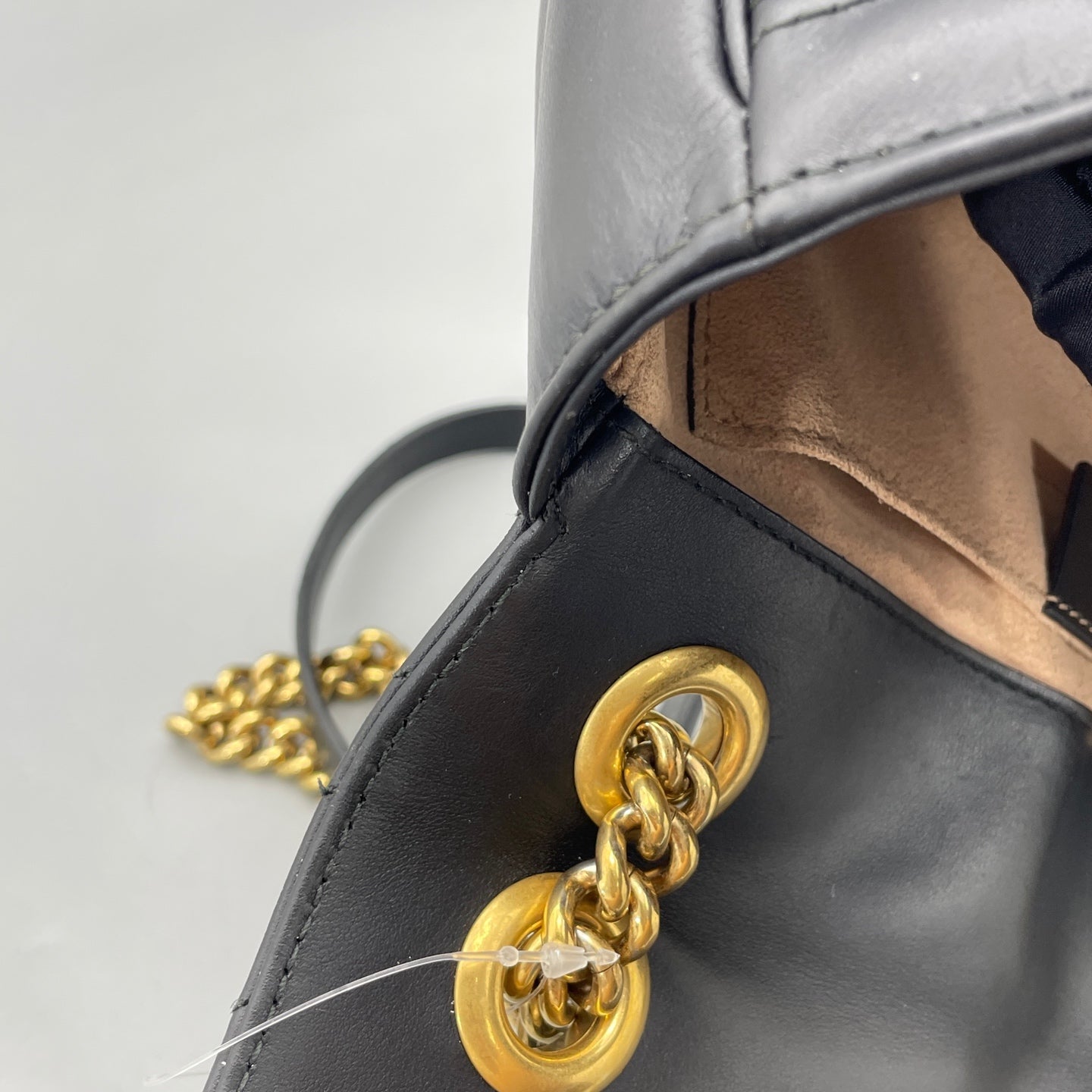 Gucci - GG Marmont Matelassé Mini Bag - Leather - Black with Gold-Tone Hardware - (Mini)