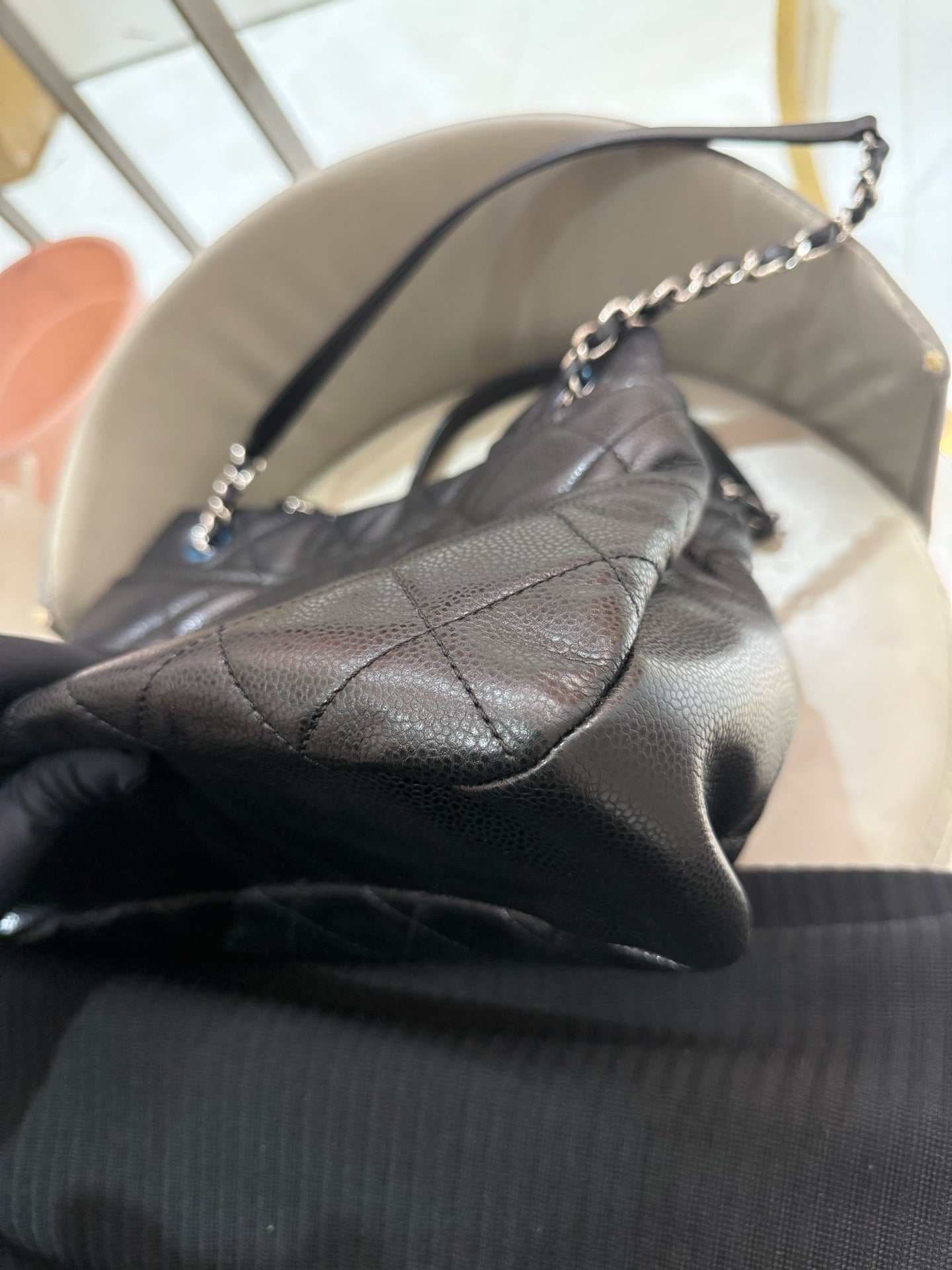 Chanel - Quilted Large CC Tote Shoulder Bag - Caviar leather - Black - (large)