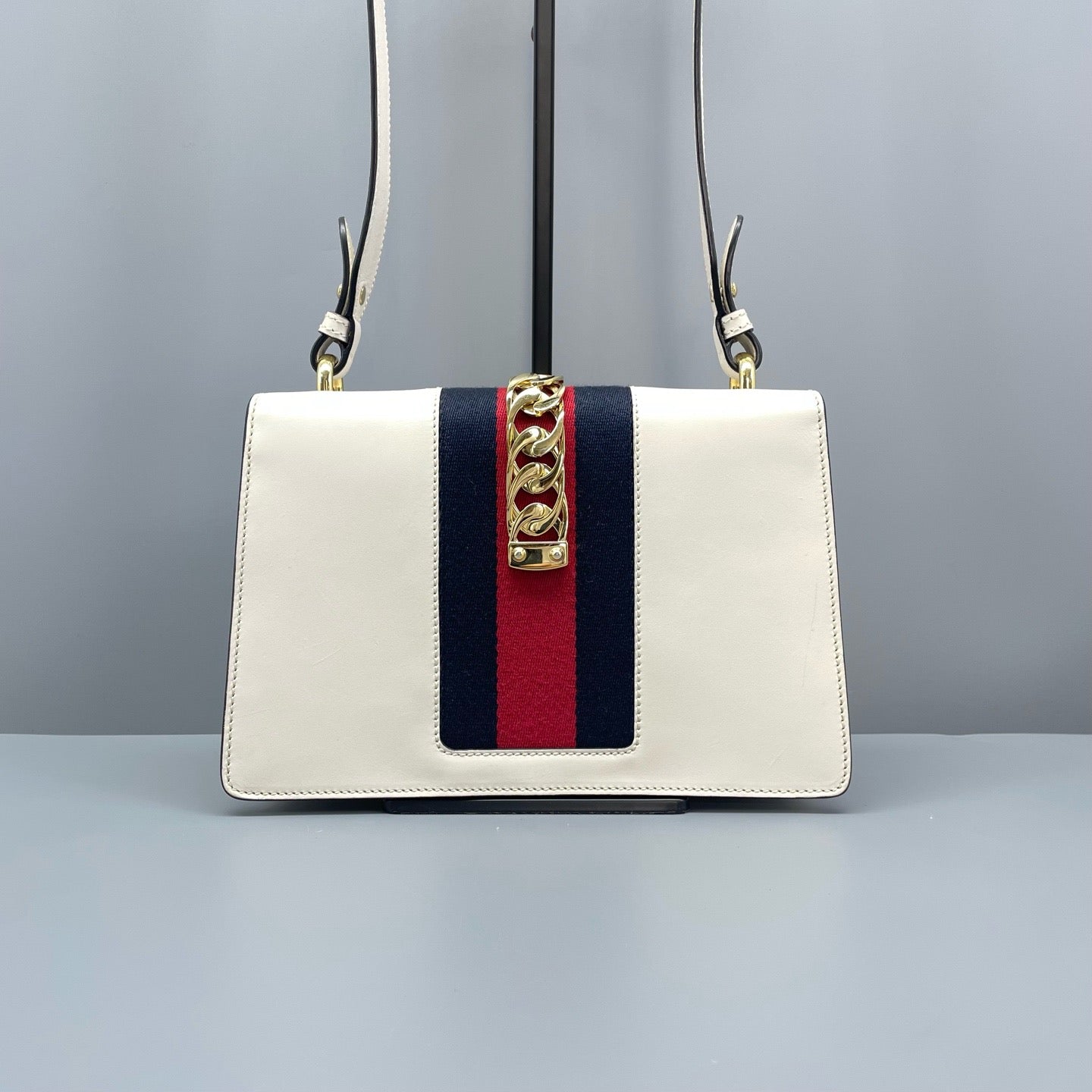 Gucci - Sylvie - Leather and Fabric - White with Red and Blue accents - (Medium)