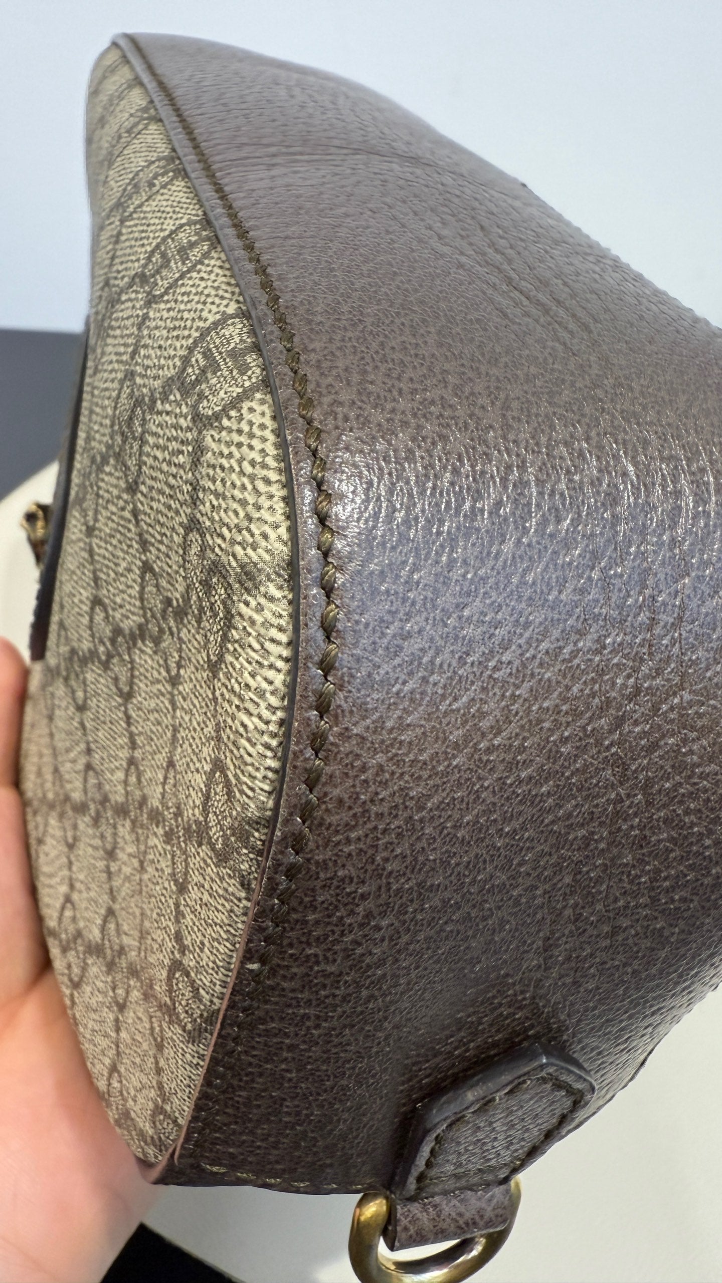 Gucci - Tiger Head Camera Bag - GG Supreme coated canvas with pebbled leather trim - Brown - (Small)