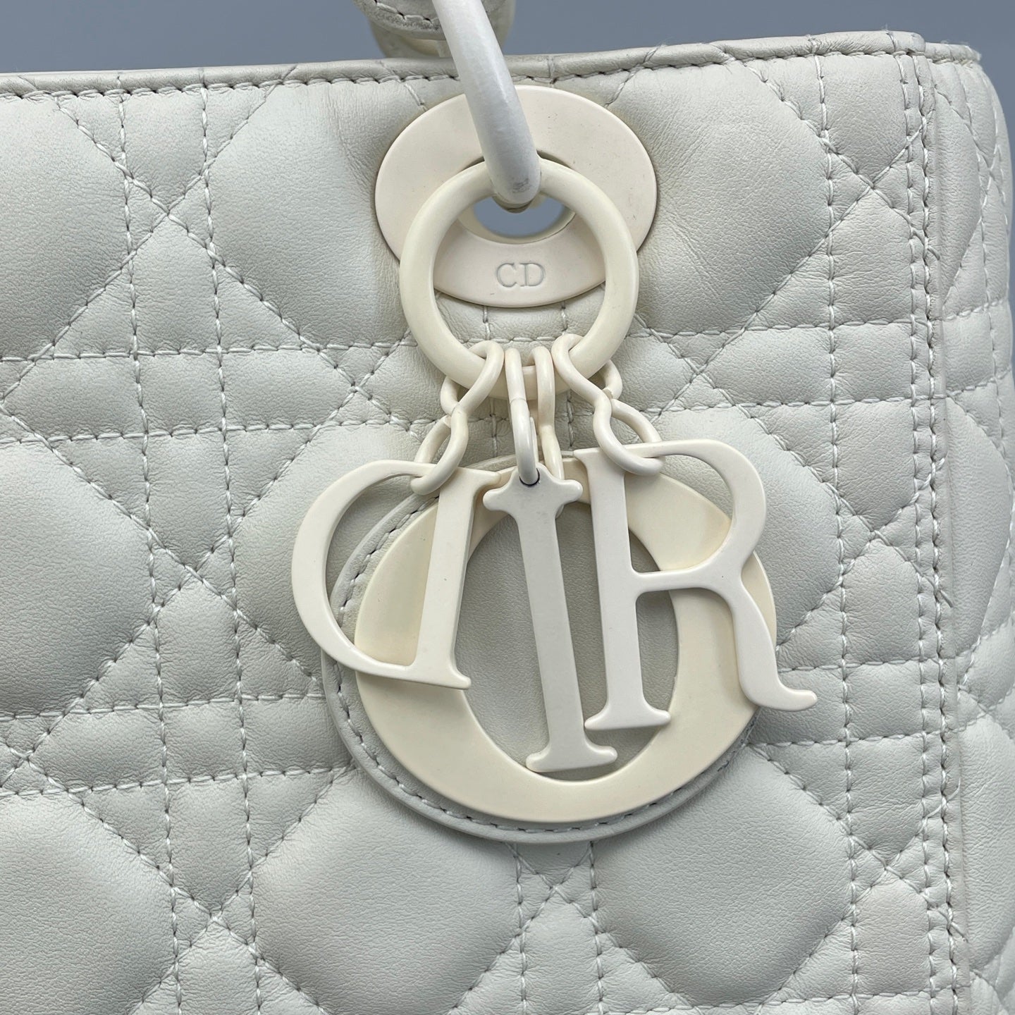 Dior - Lady Dior - Matte Calfskin Leather - White - (medium)